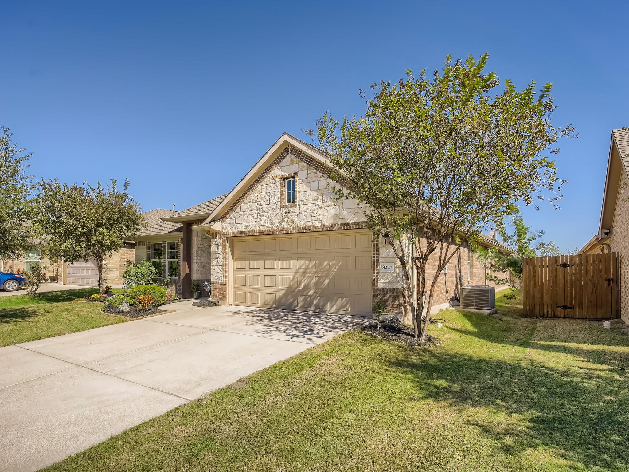 8241 Arezzo Dr, Round Rock, TX 78665