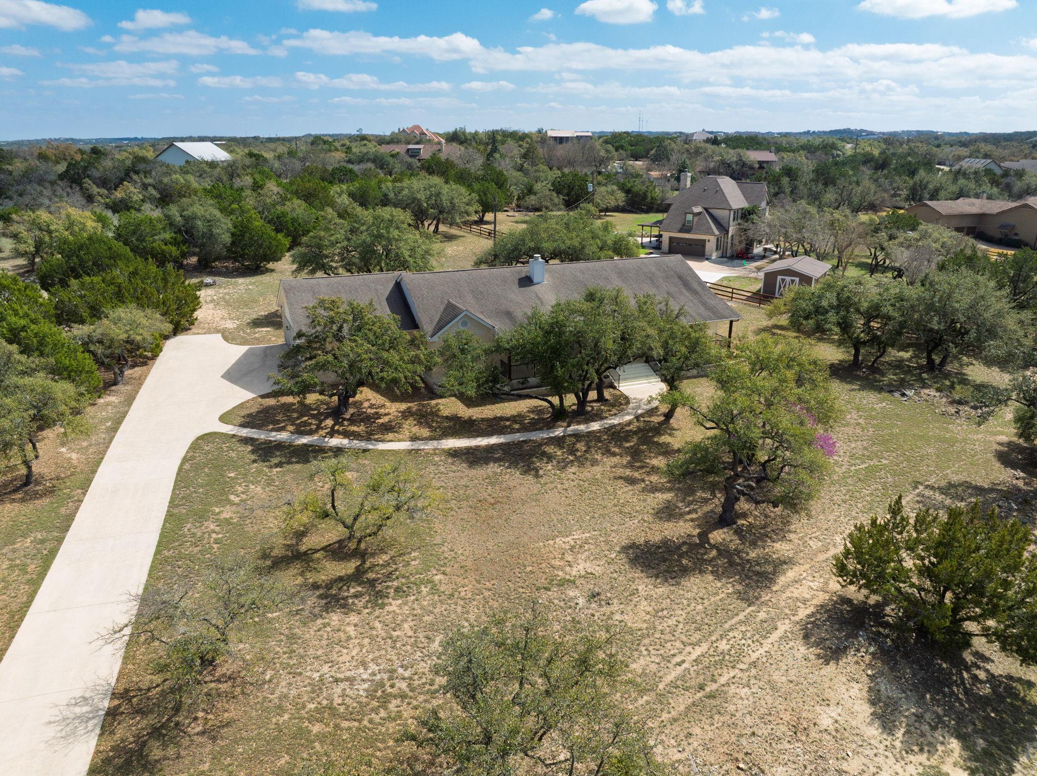 613 Canyon Rim Dr, Dripping Springs, TX 78620