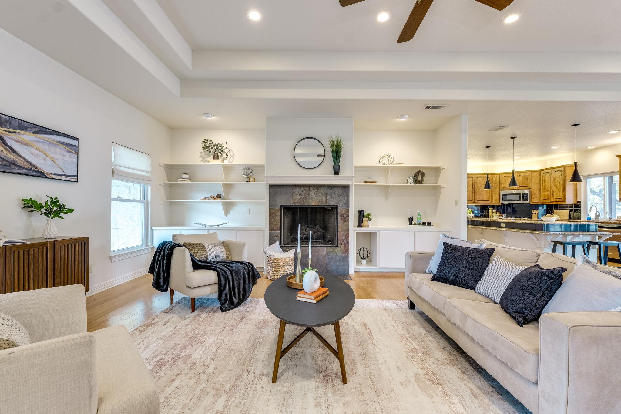 613 Canyon Rim Dr, Dripping Springs, TX 78620