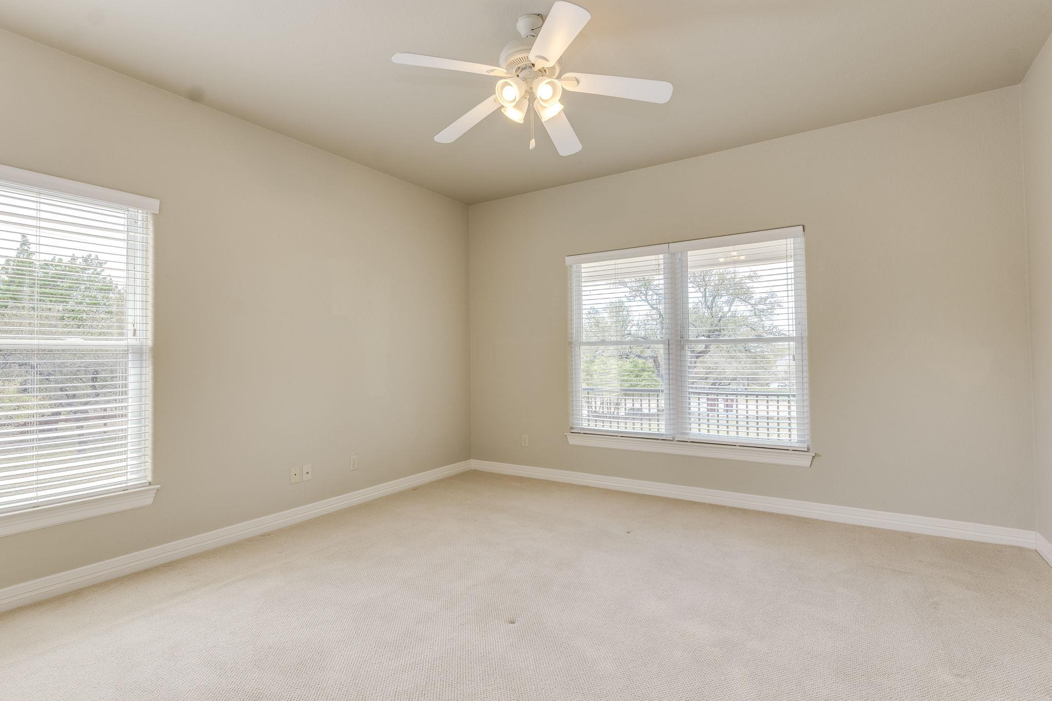 613 Canyon Rim Dr, Dripping Springs, TX 78620