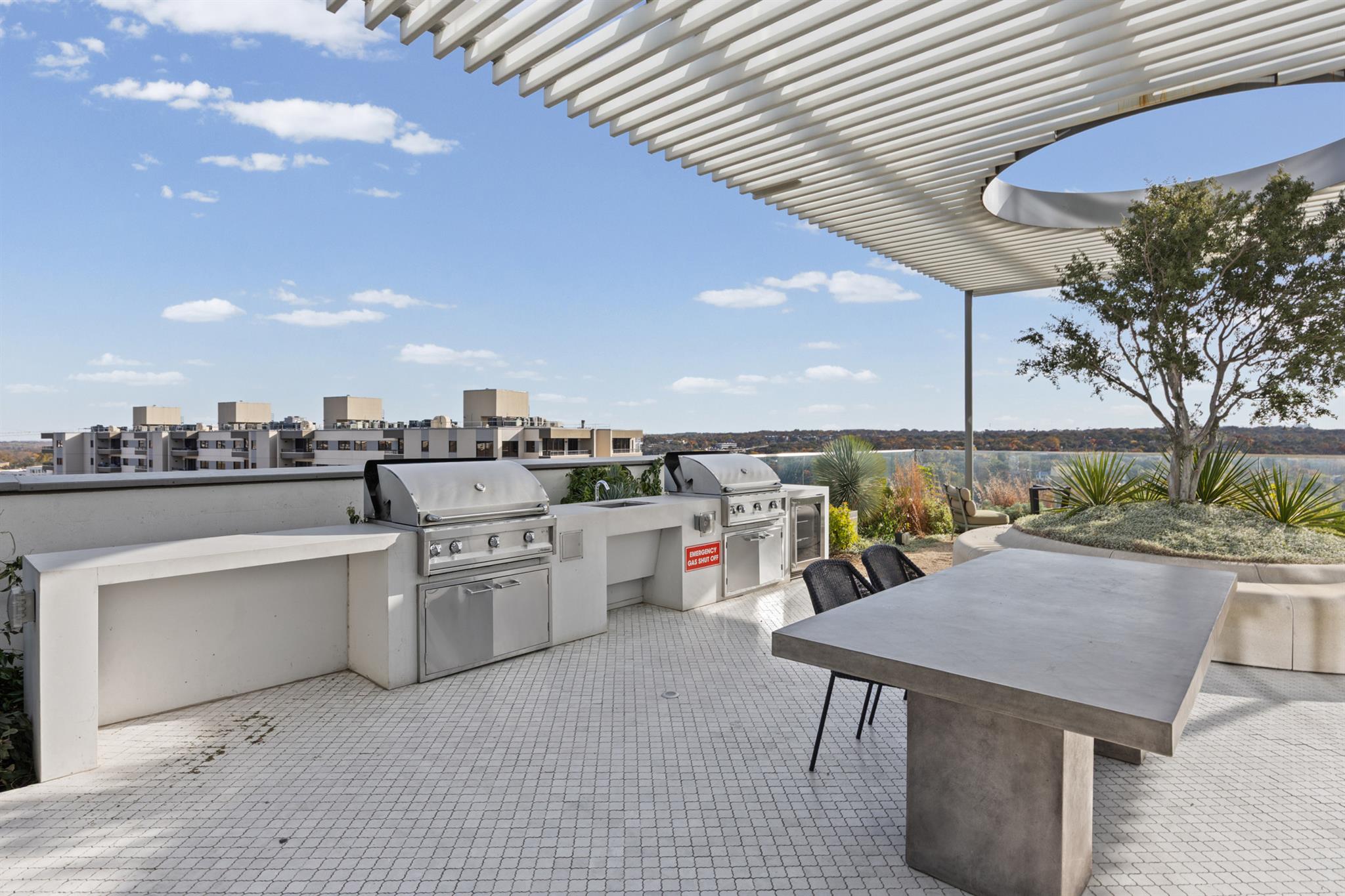 44 East Ave # 3406, Austin, TX 78701