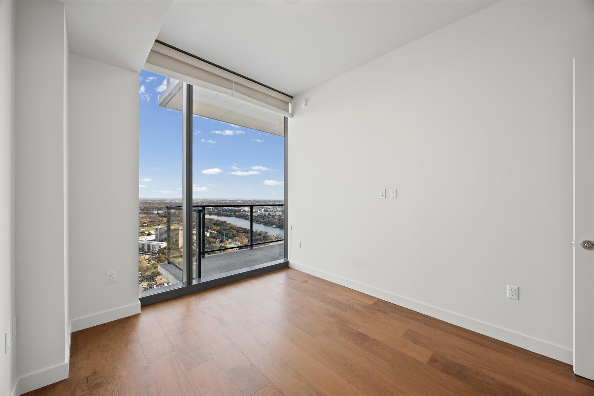 44 East Ave # 3406, Austin, TX 78701