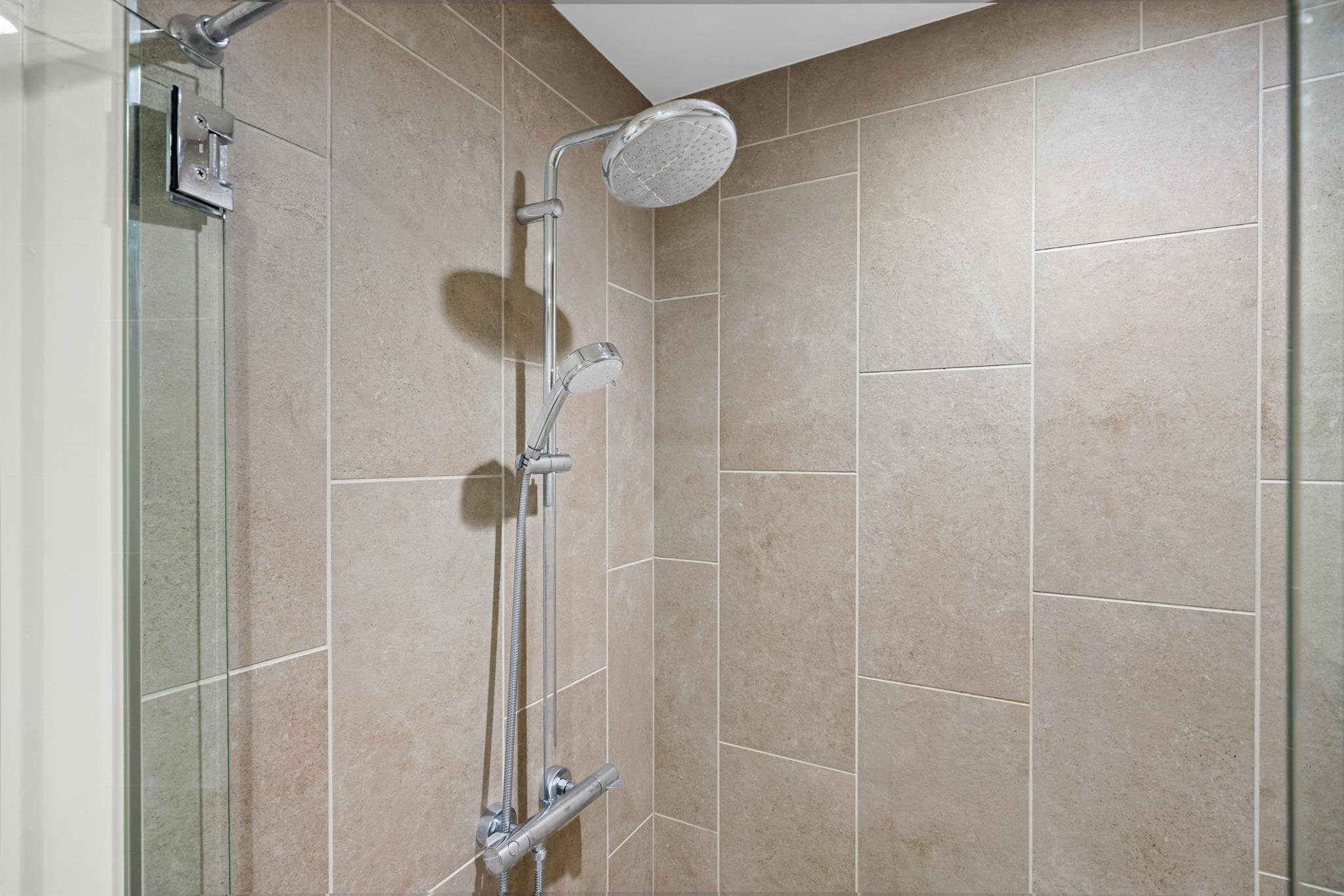 44 East Ave # 3406, Austin, TX 78701