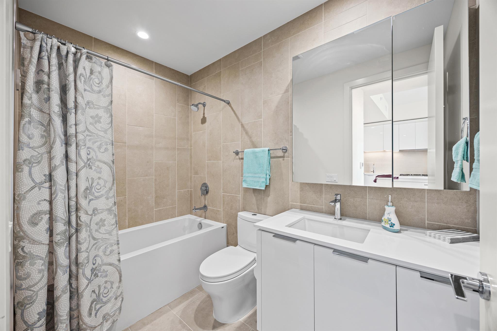 44 East Ave # 3406, Austin, TX 78701