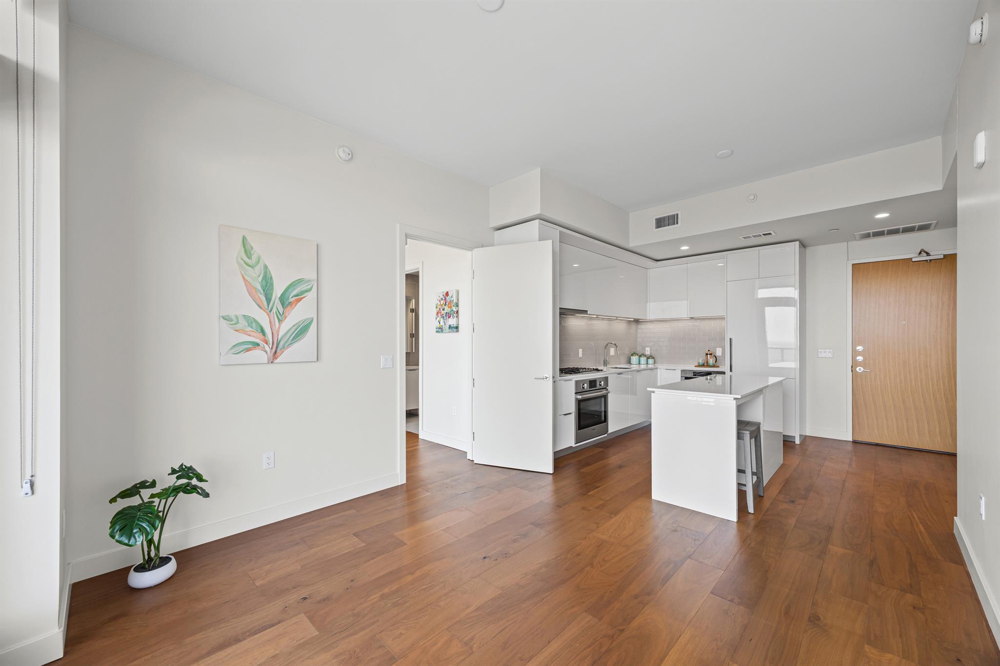 44 East Ave # 3406, Austin, TX 78701