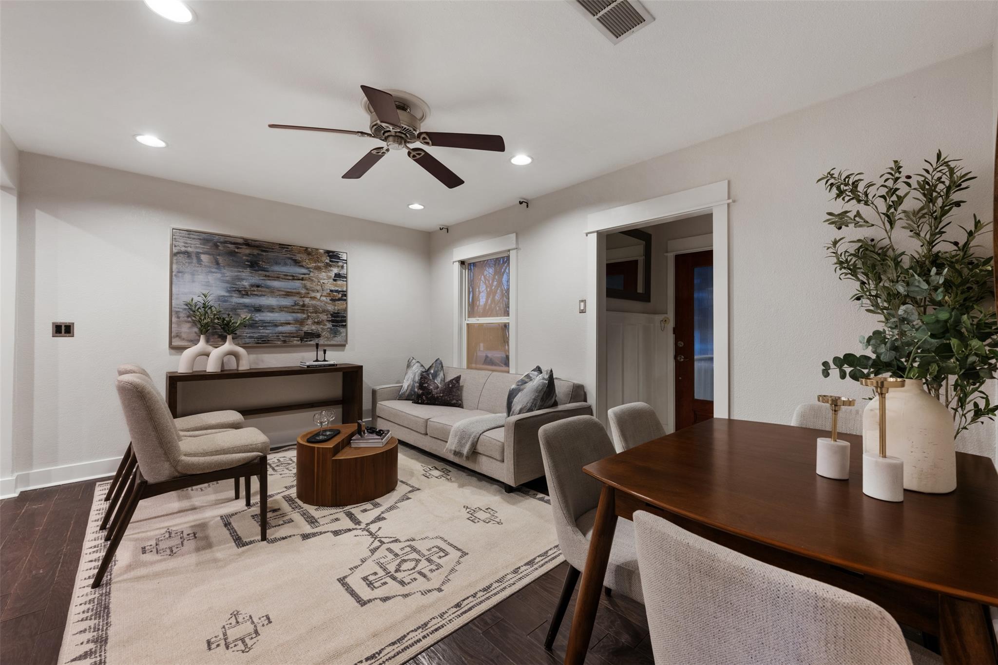 2204 Chestnut Ave, Austin, TX 78722