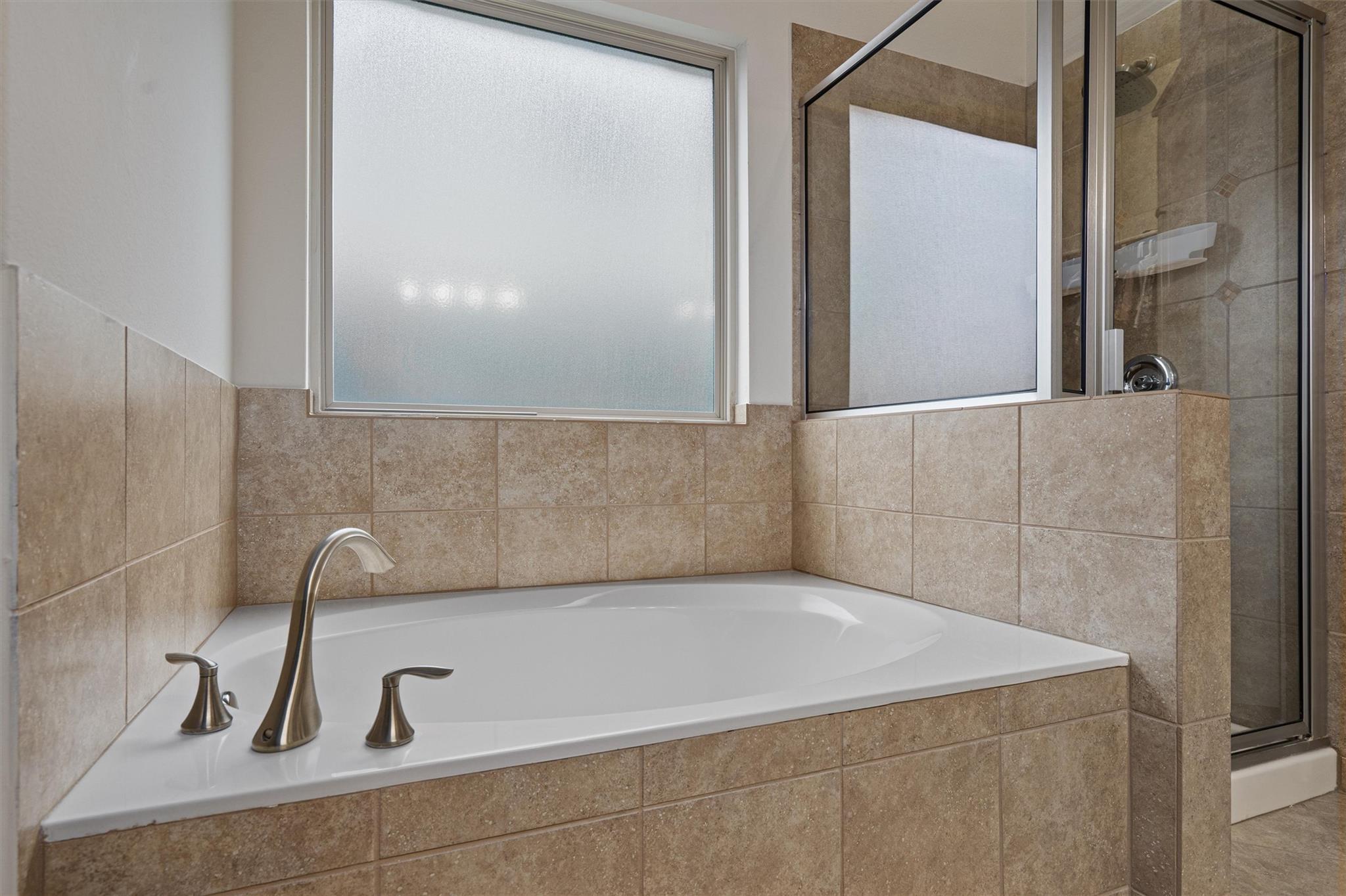 18024 Misty Harbor Dr, Pflugerville, TX 78660