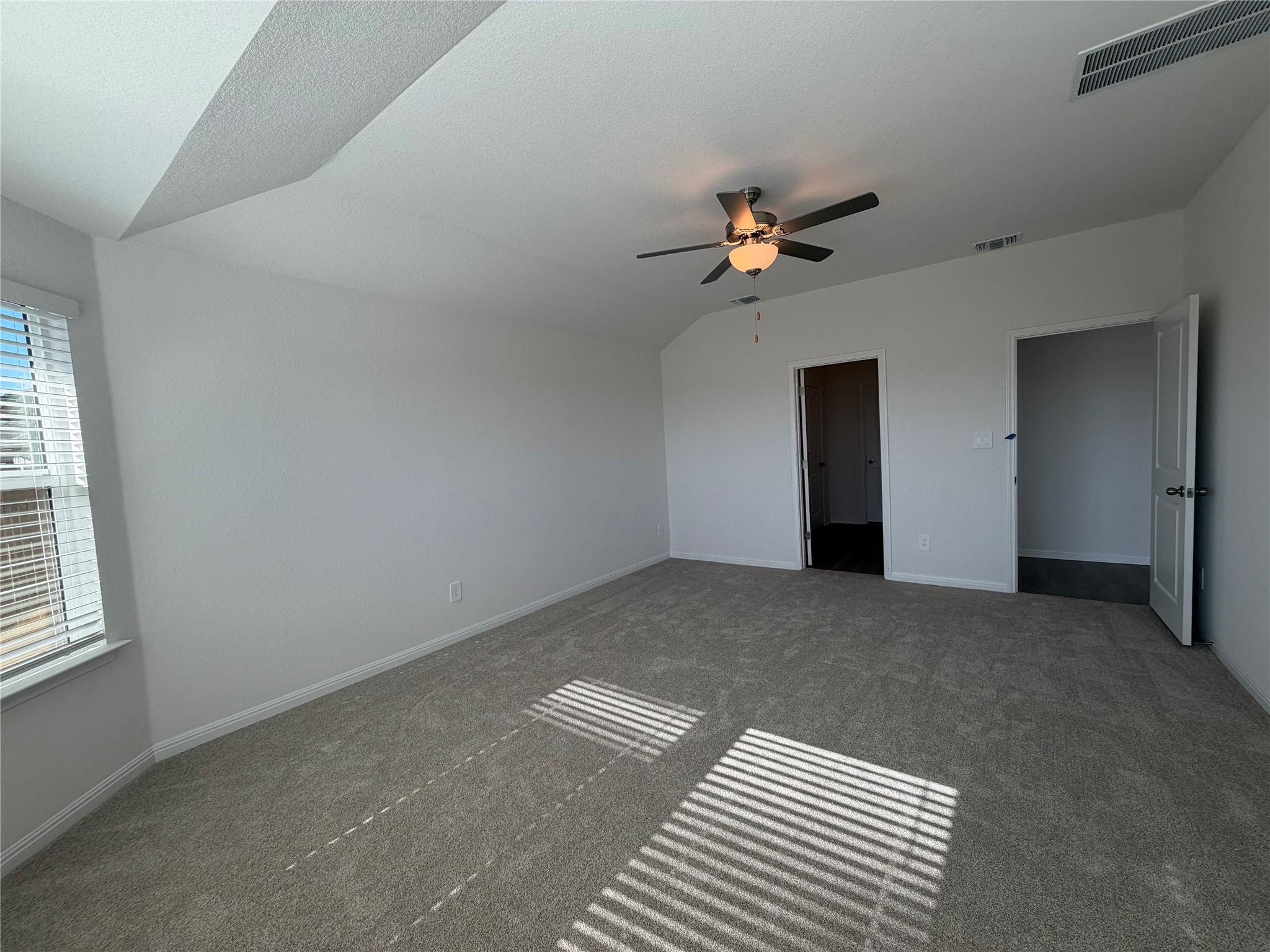 208 Pico St, Hutto, TX 78634