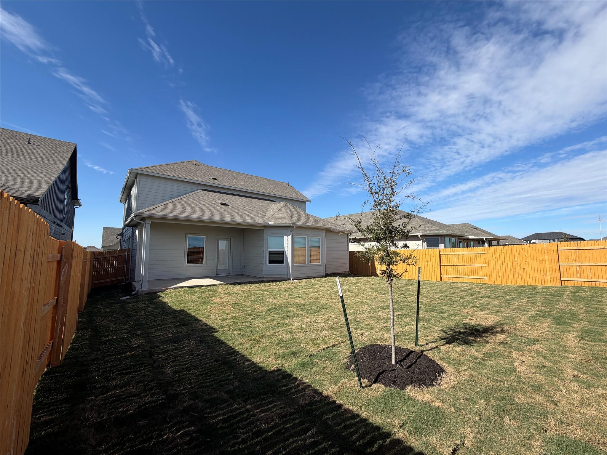 111 Holmby Dr, Hutto, TX 78634