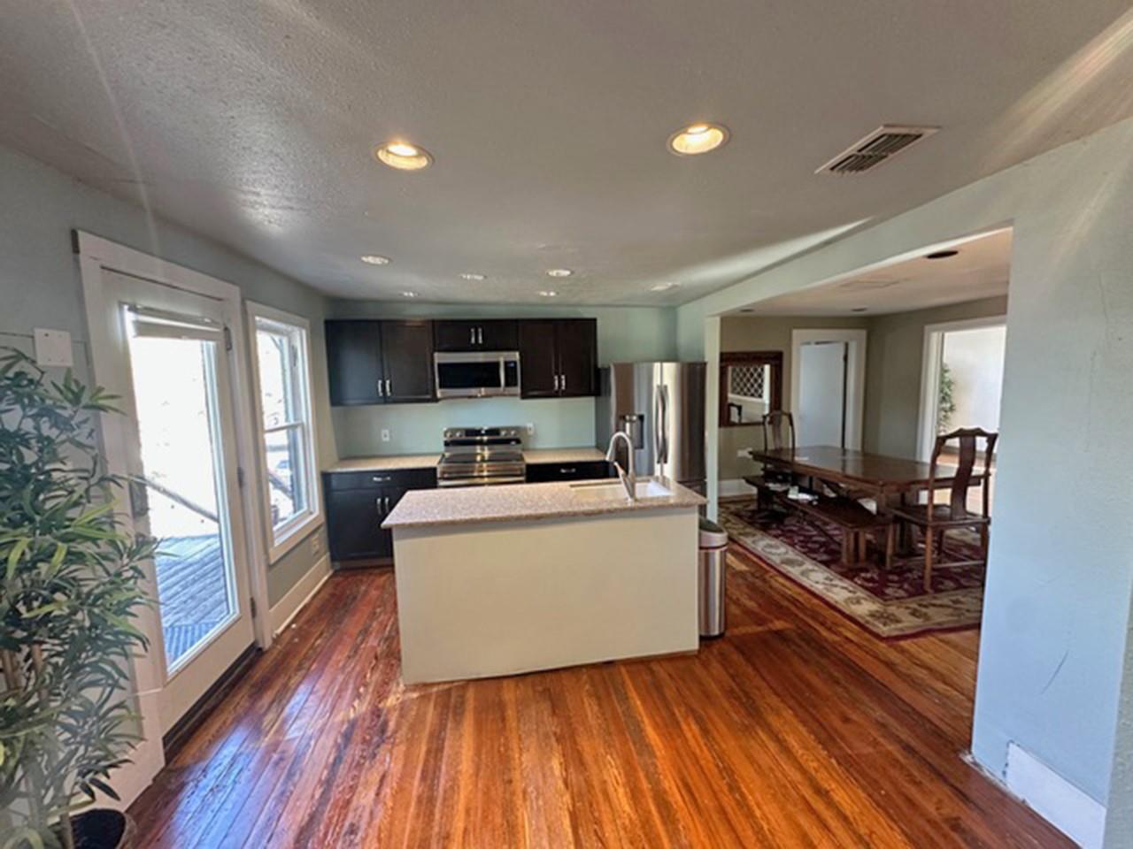 1822 W 35th St, Austin, TX 78703