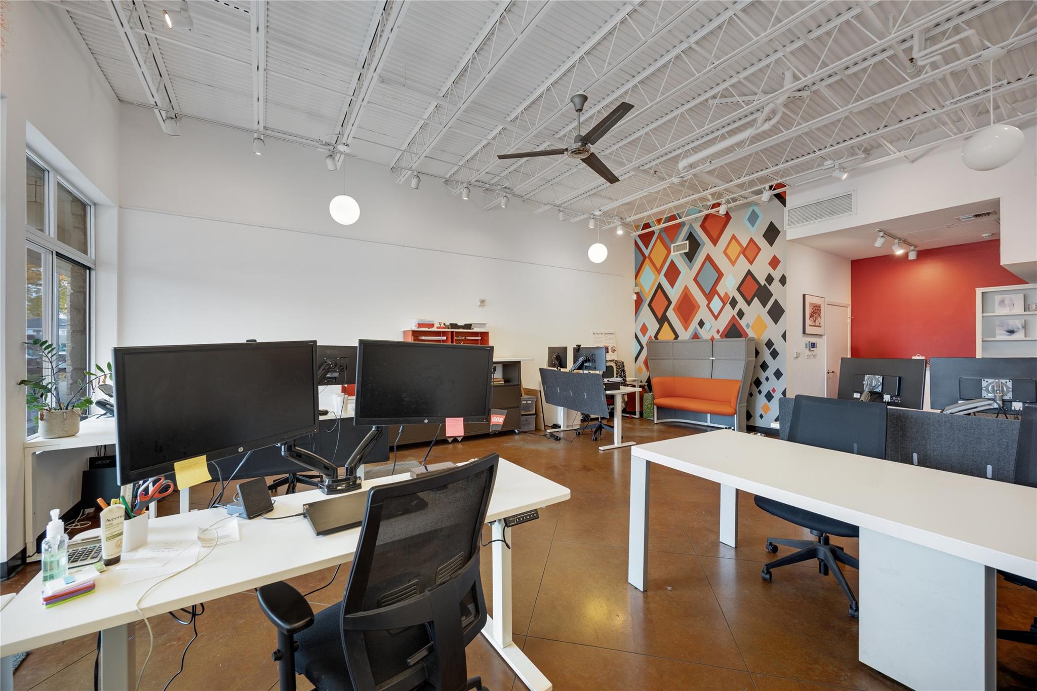 2401 E 6th St # 2017, Austin, TX 78702