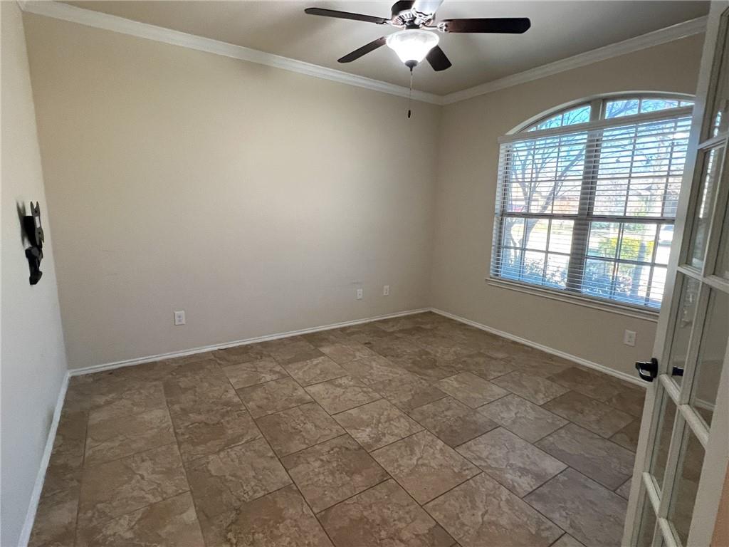 326 Briar Park Dr, Georgetown, TX 78626