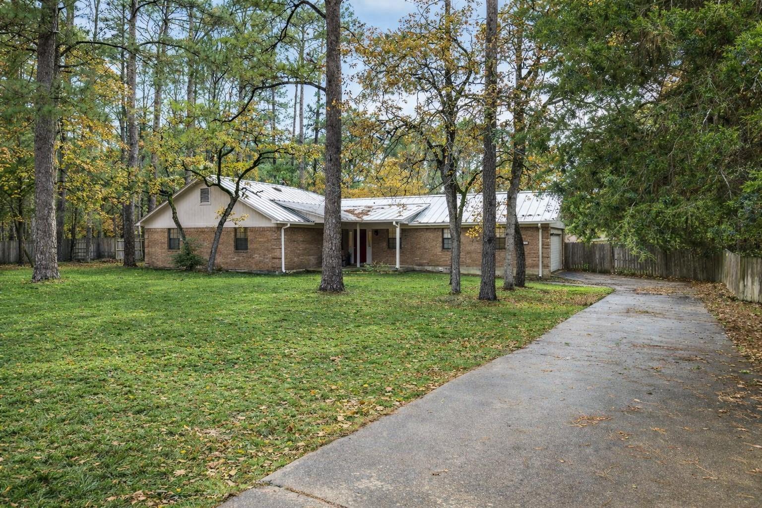 326 Pine View Loop, Bastrop, TX 78602