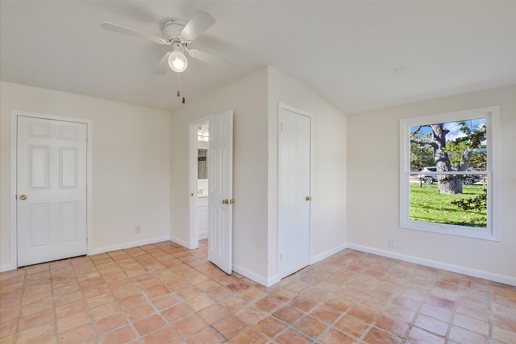 202 Lazy L Ln, Wimberley, TX 78676