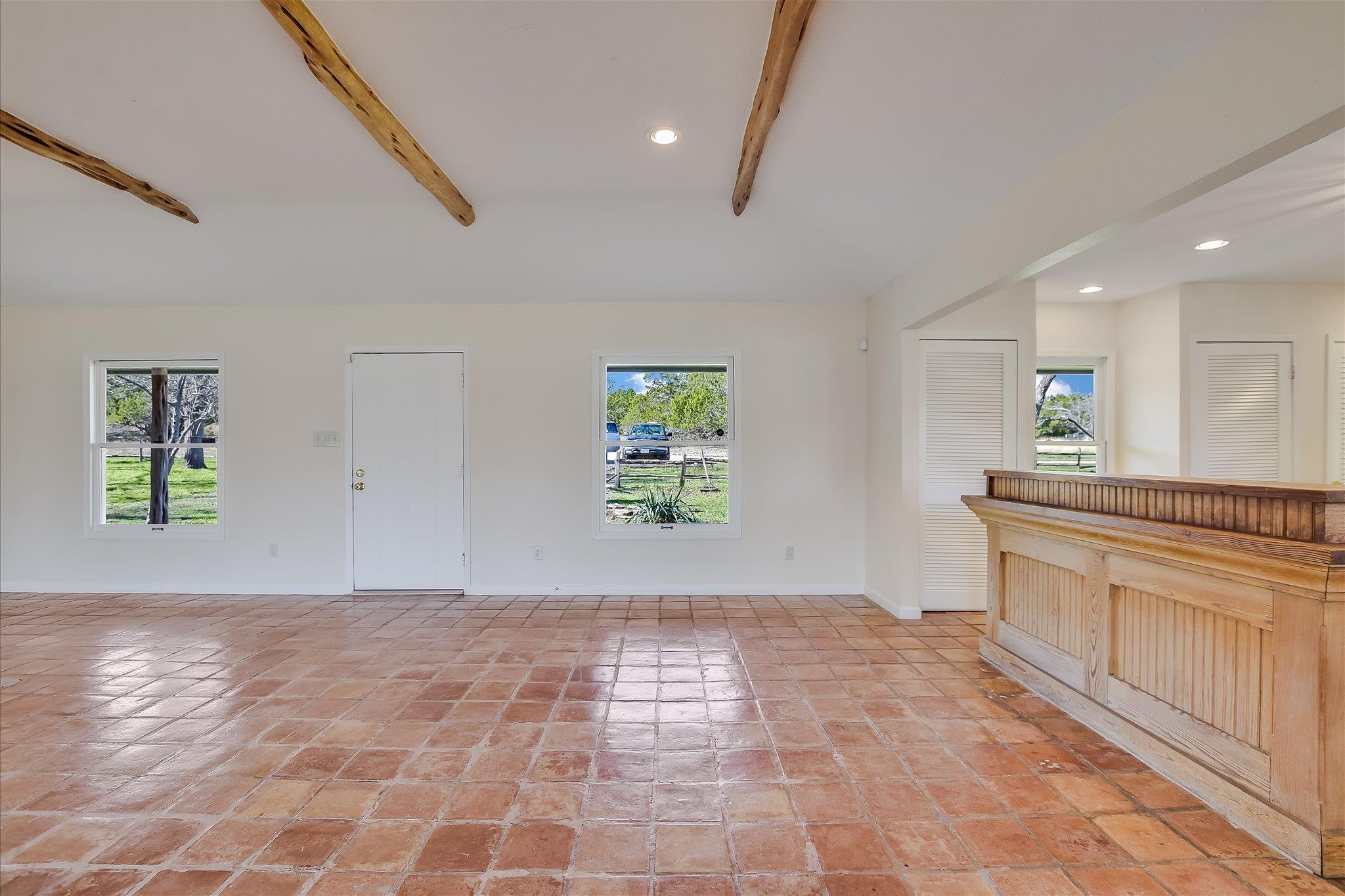 202 Lazy L Ln, Wimberley, TX 78676