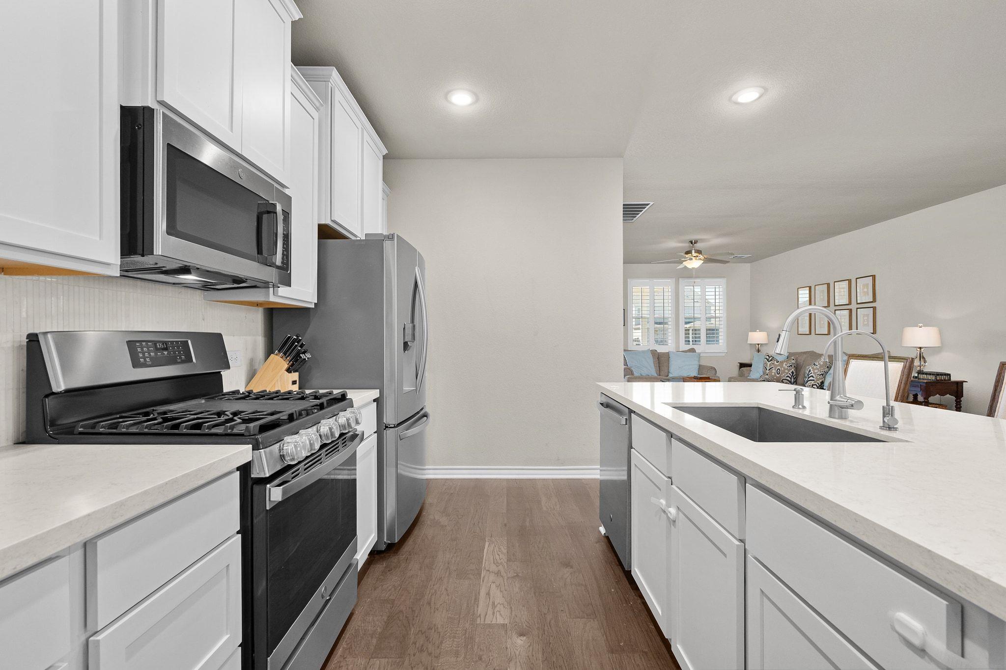 280 Pepperbark Loop, Buda, TX 78610