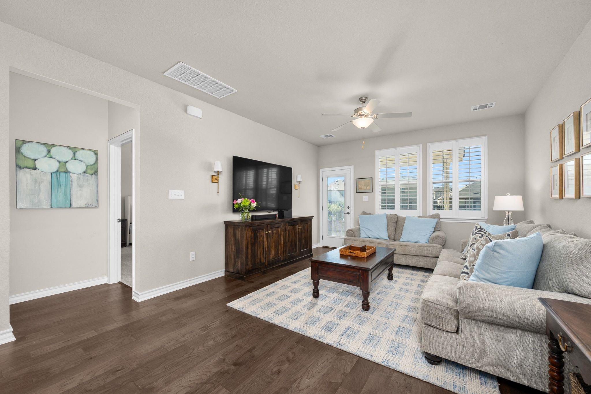 280 Pepperbark Loop, Buda, TX 78610