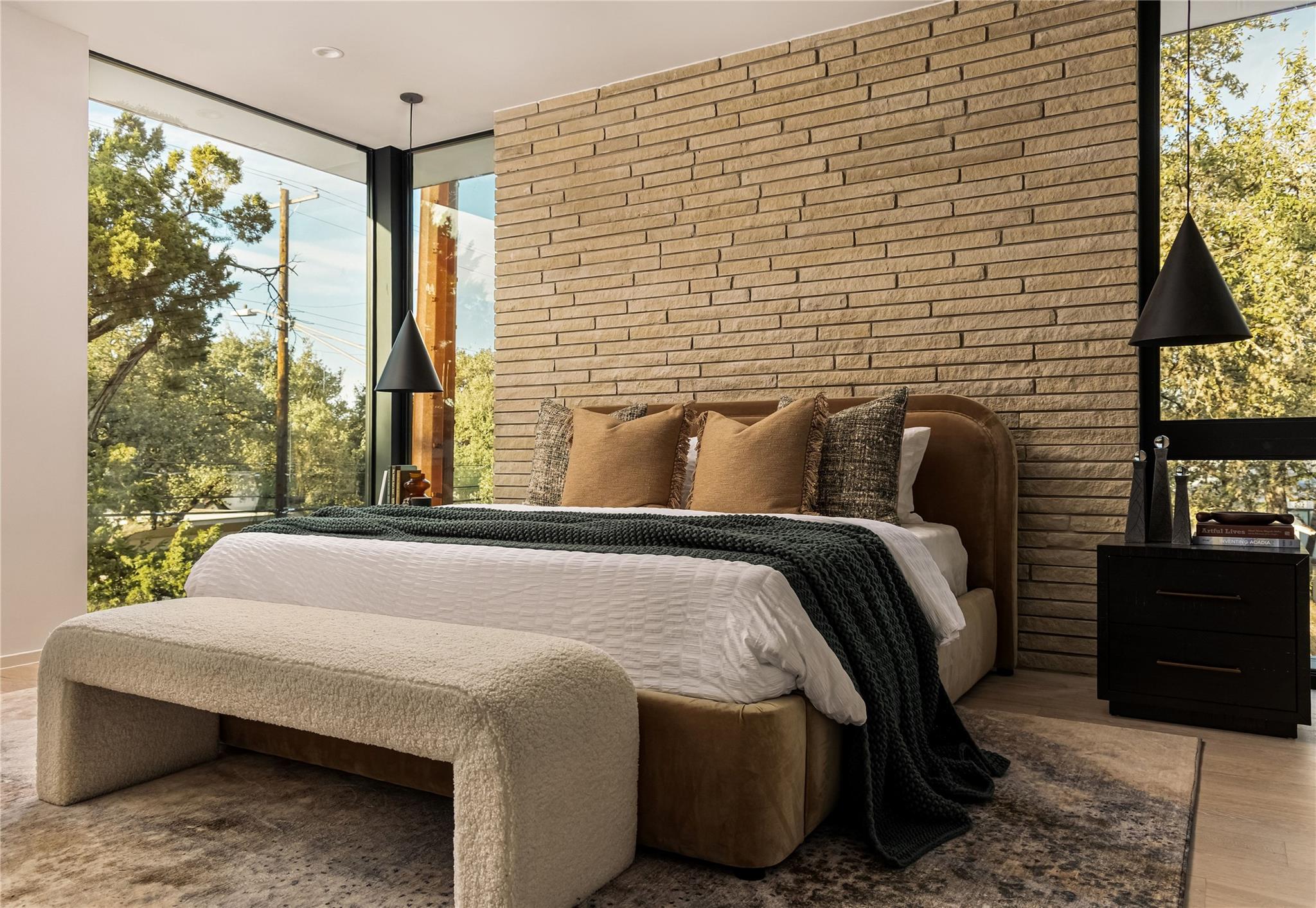 915 Columbus St, Austin, TX 78704