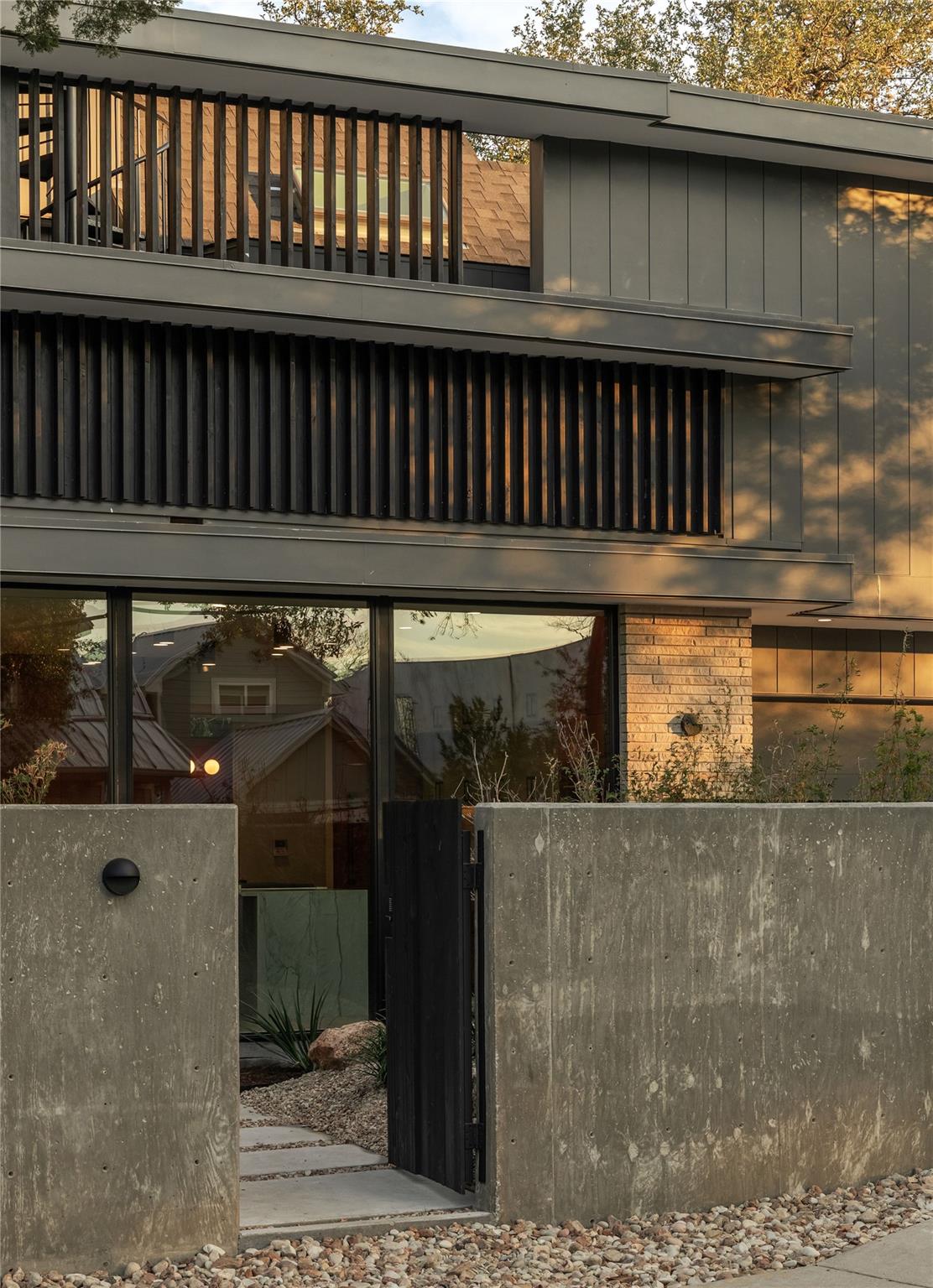 915 Columbus St, Austin, TX 78704