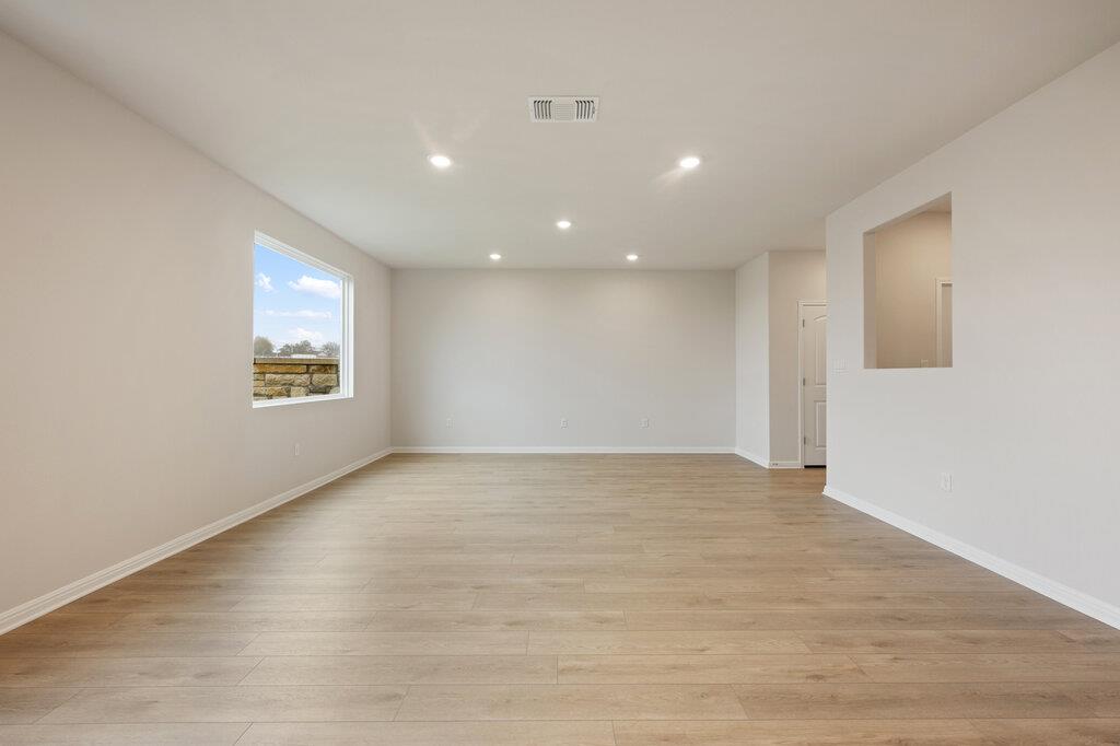 102 Palo Brea Loop, Hutto, TX 78634