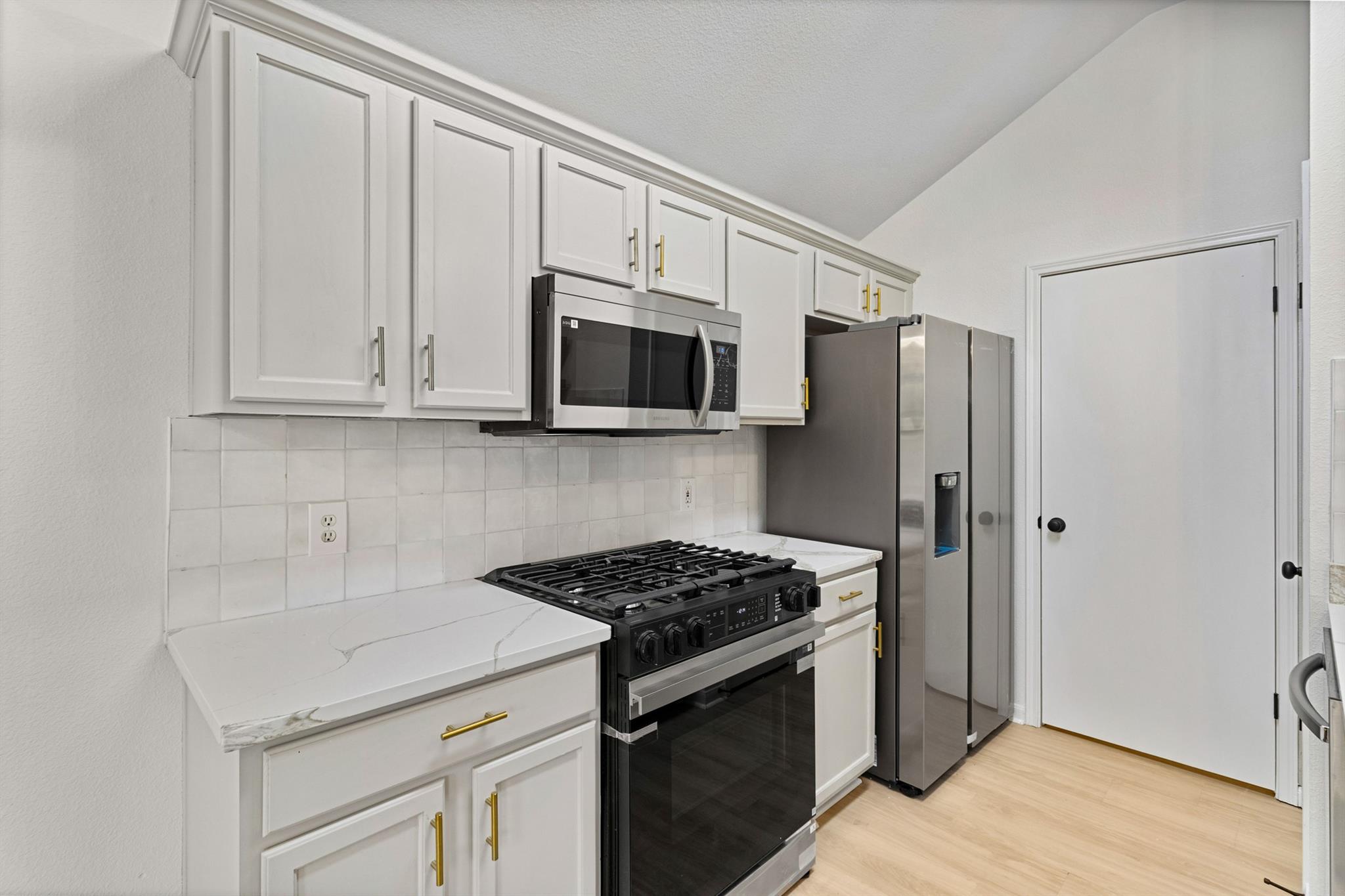 1104 Rockrose Ct, Leander, TX 78641