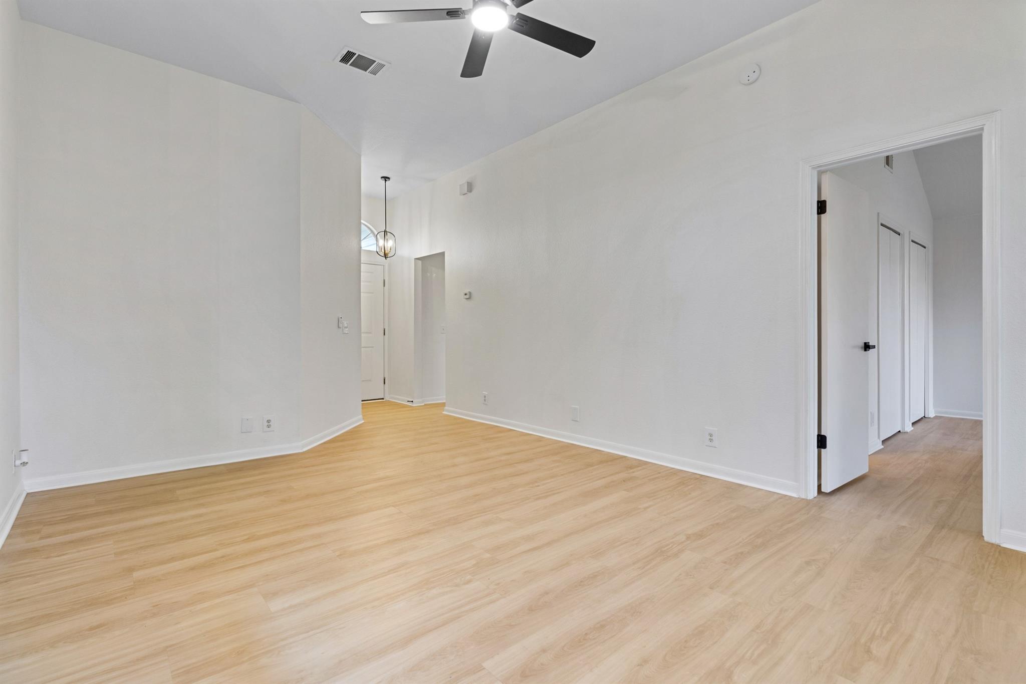 1104 Rockrose Ct, Leander, TX 78641