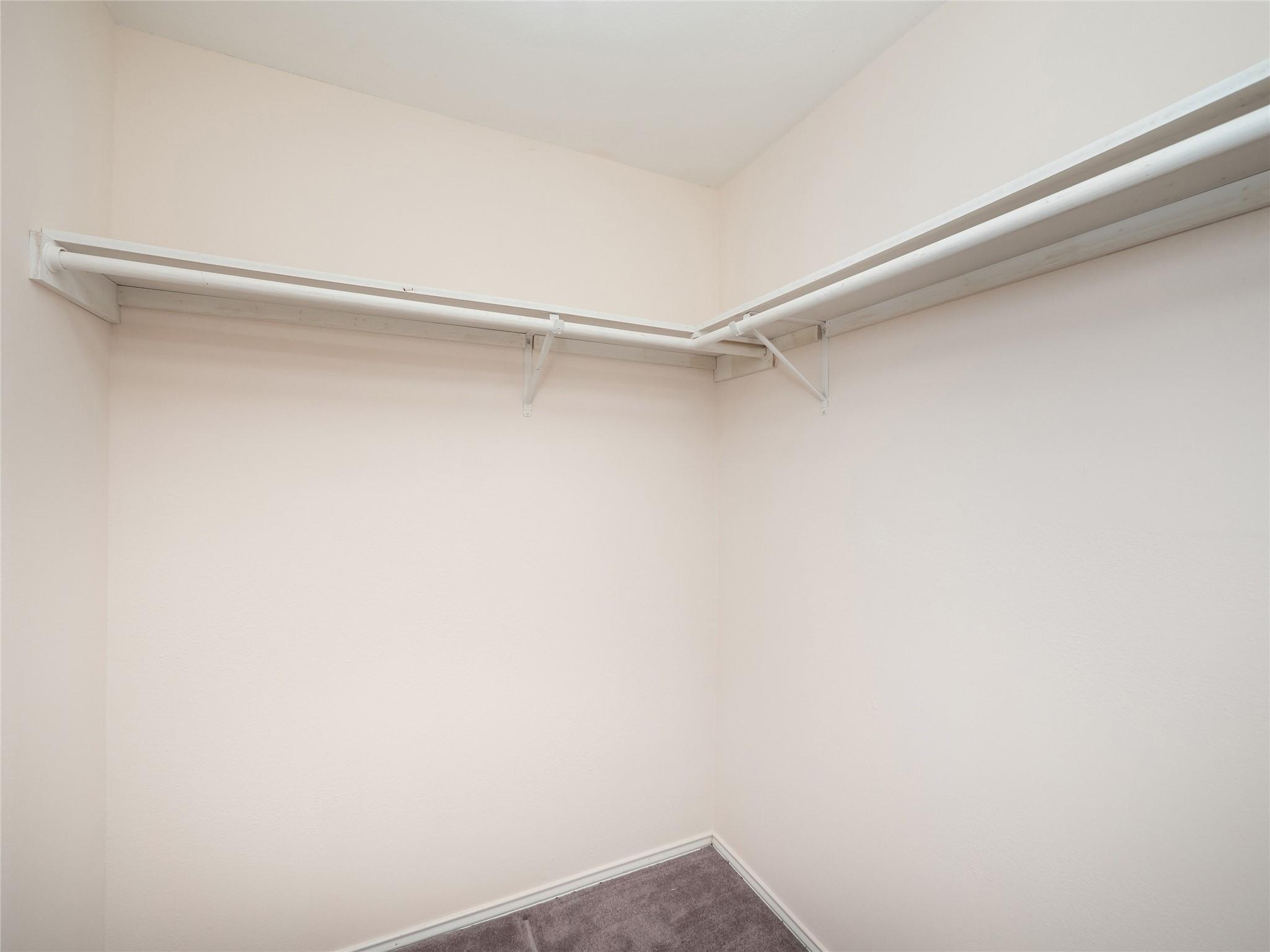 137 Blanket Flower Dr, Bastrop, TX 78602