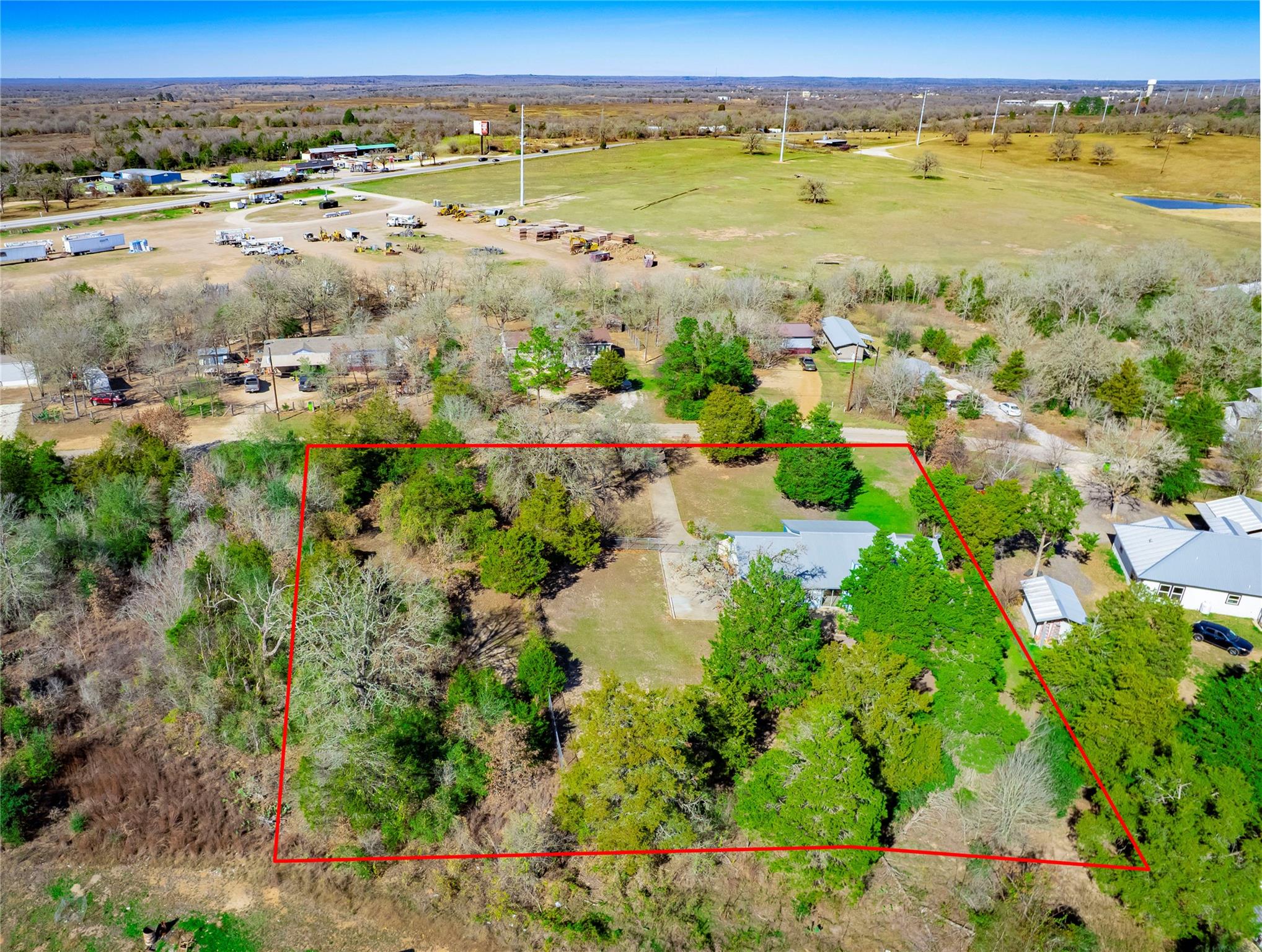 137 Blanket Flower Dr, Bastrop, TX 78602