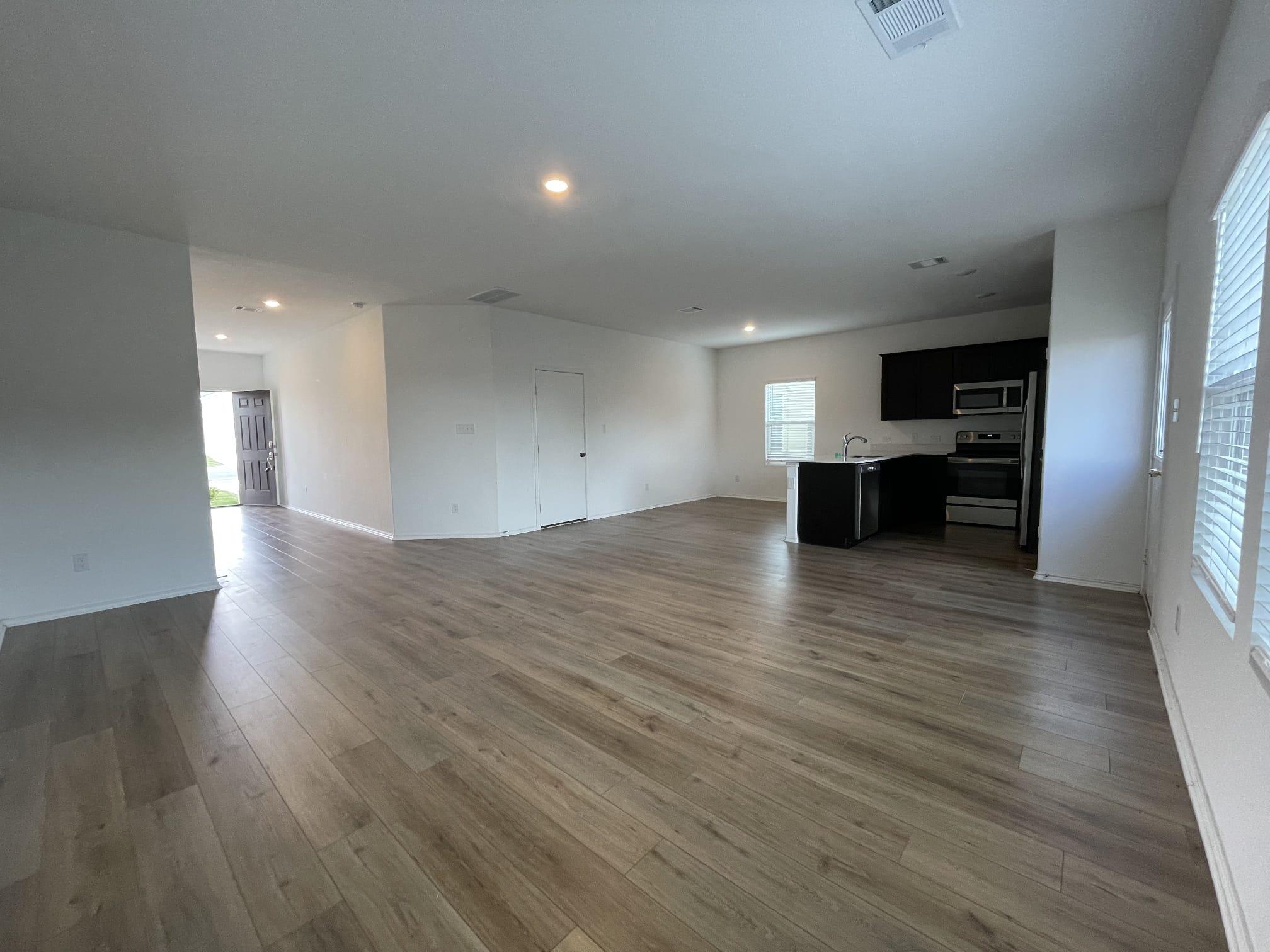 100 Tugboat Annie Way, Jarrell, TX 76537