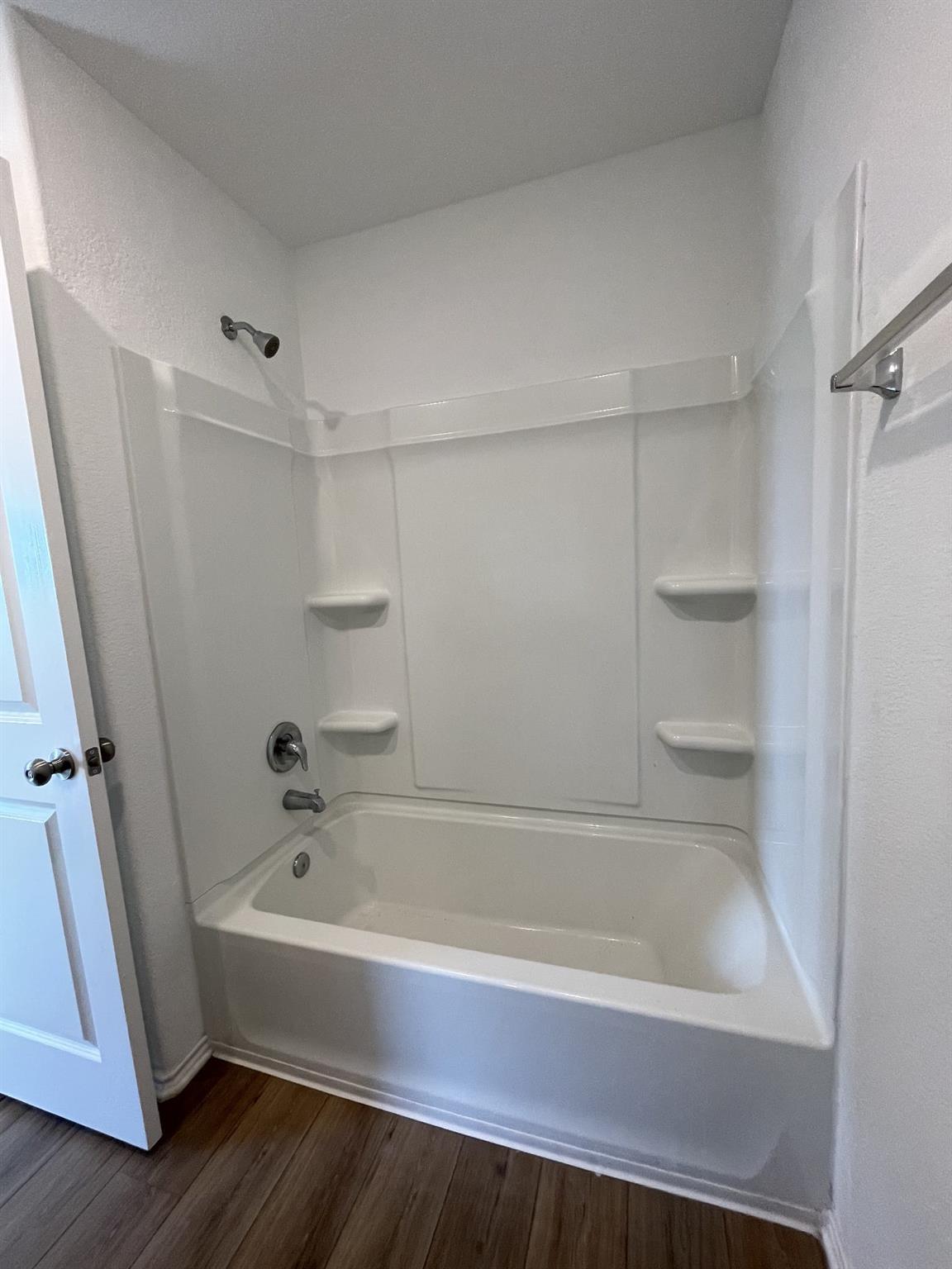 100 Tugboat Annie Way, Jarrell, TX 76537