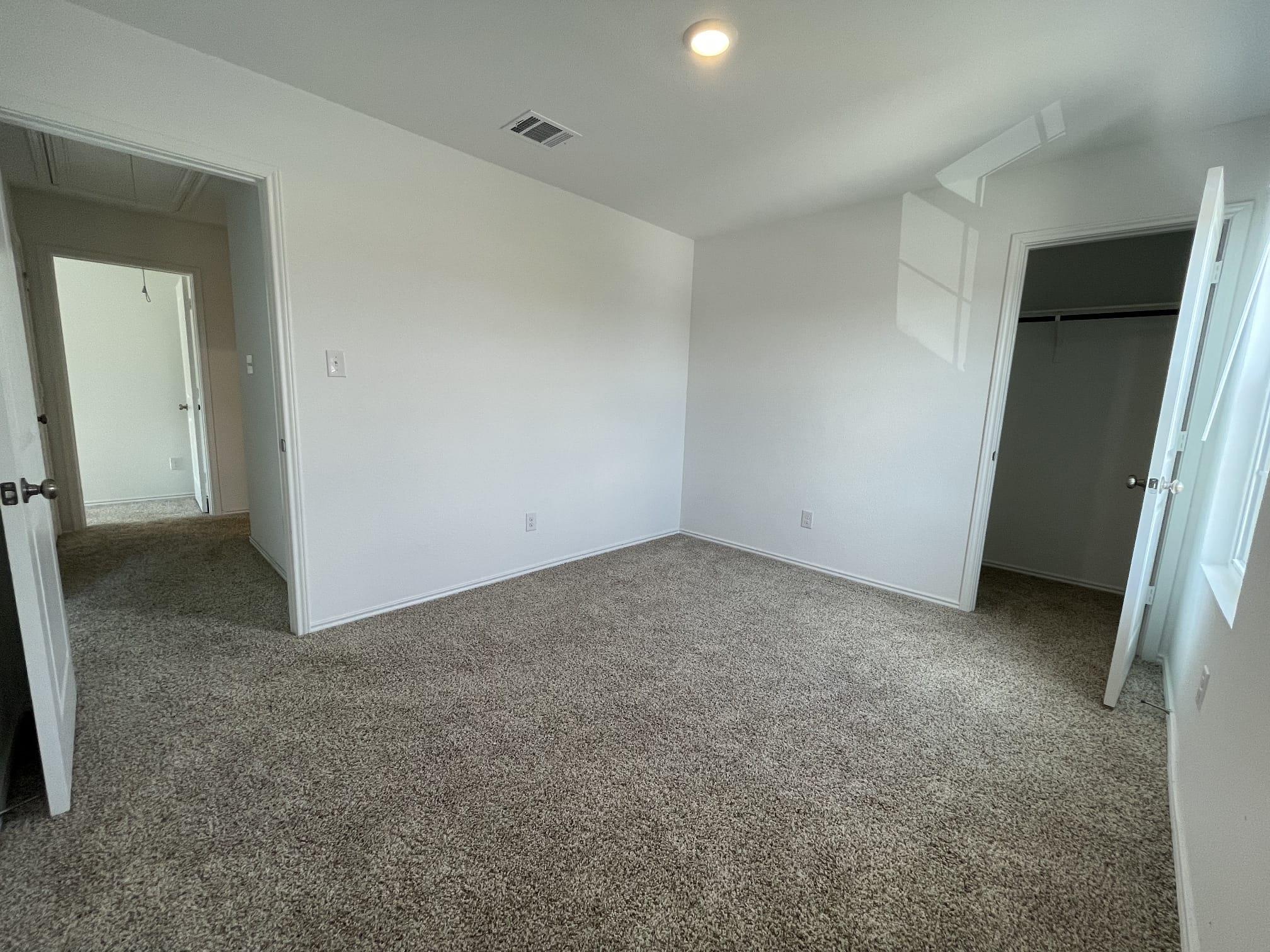 100 Tugboat Annie Way, Jarrell, TX 76537