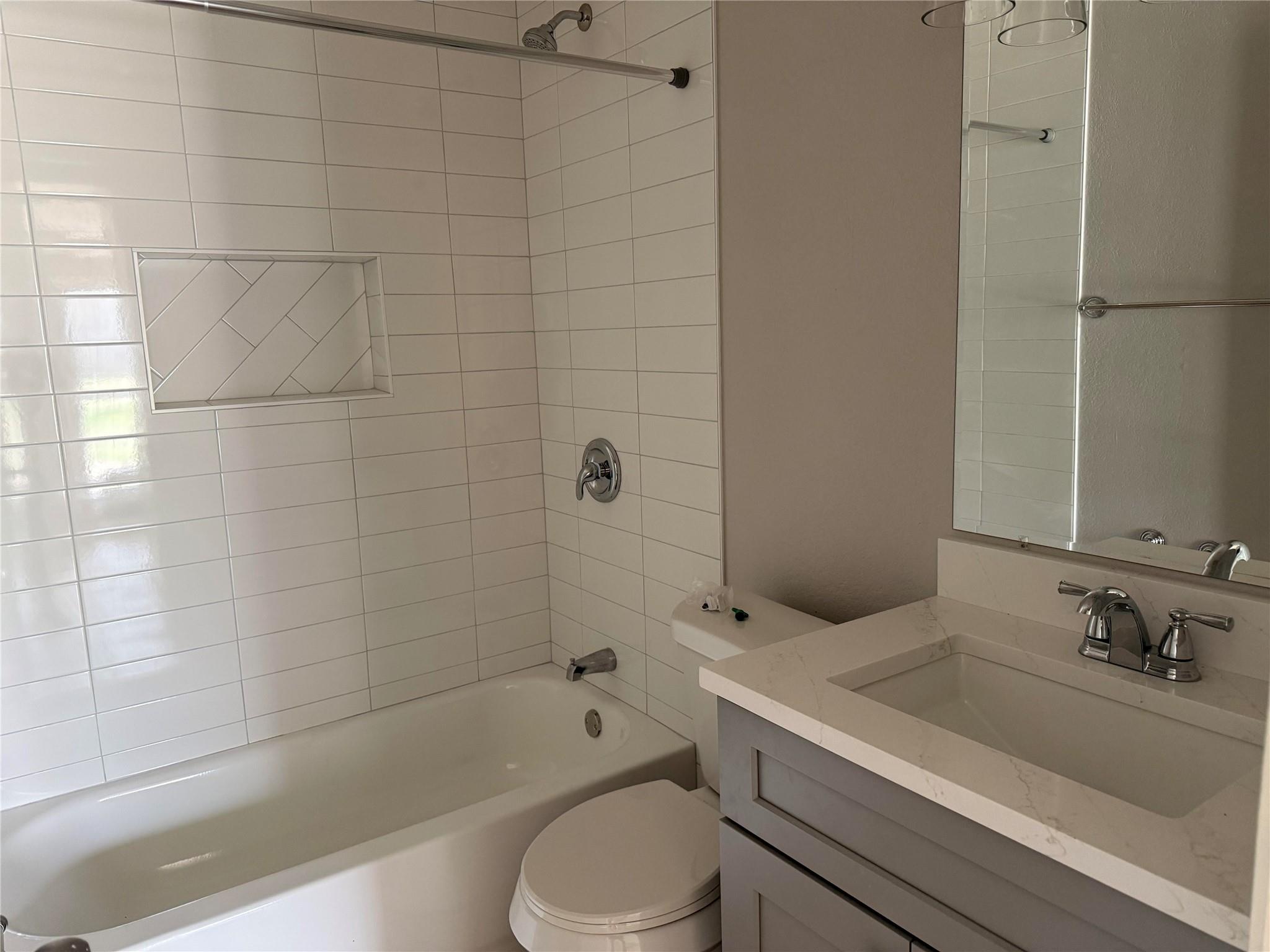 1402 Barbergale St # A, Pflugerville, TX 78660