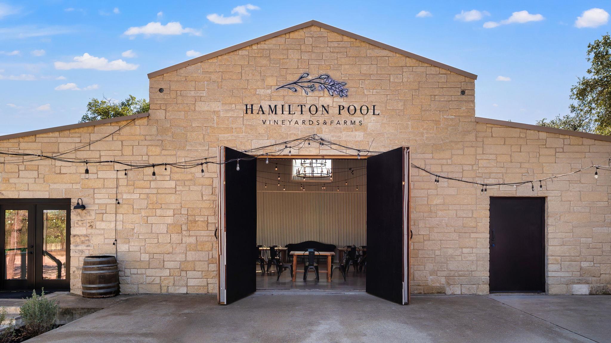 25711 Hamilton Pool Rd, Round Mountain, TX 78663