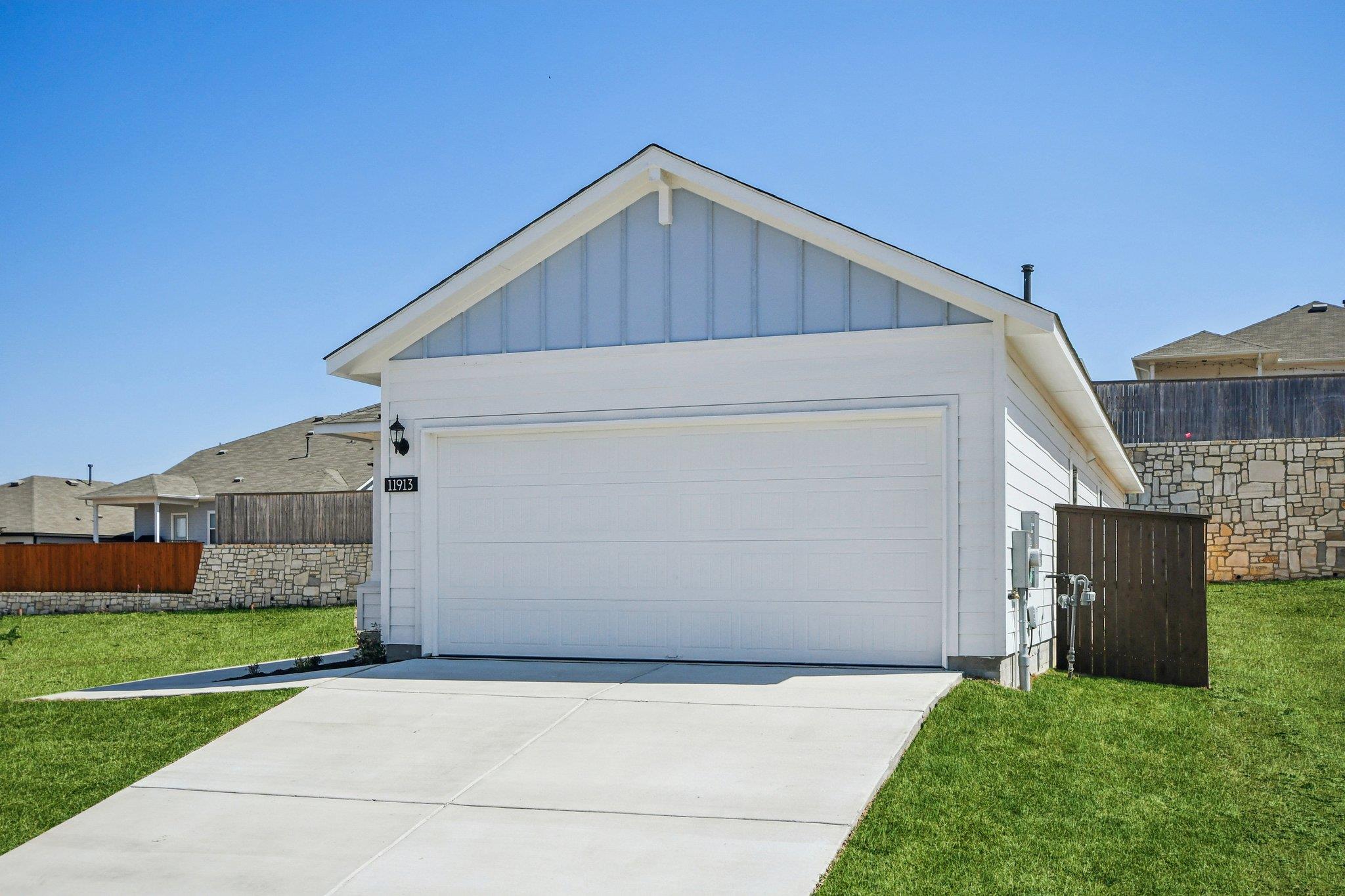 11913 Ellena Cv, Austin, TX 78747