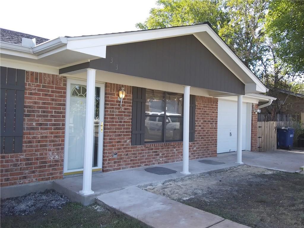 313 Ross St, Hutto, TX 78634