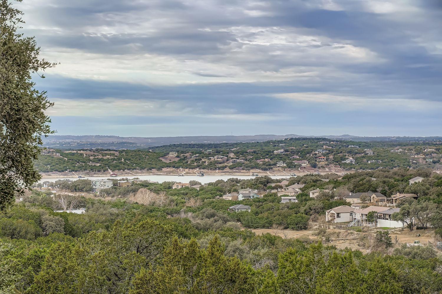 3225 Eisenhower Ave, Lago Vista, TX 78645