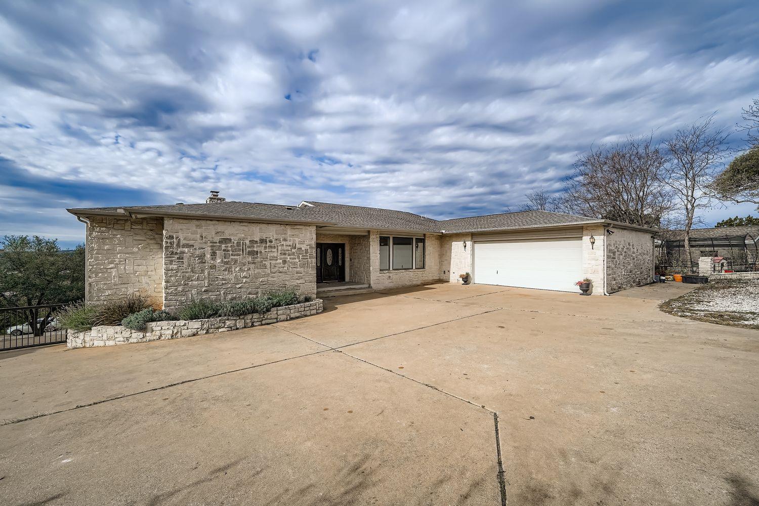 3225 Eisenhower Ave, Lago Vista, TX 78645