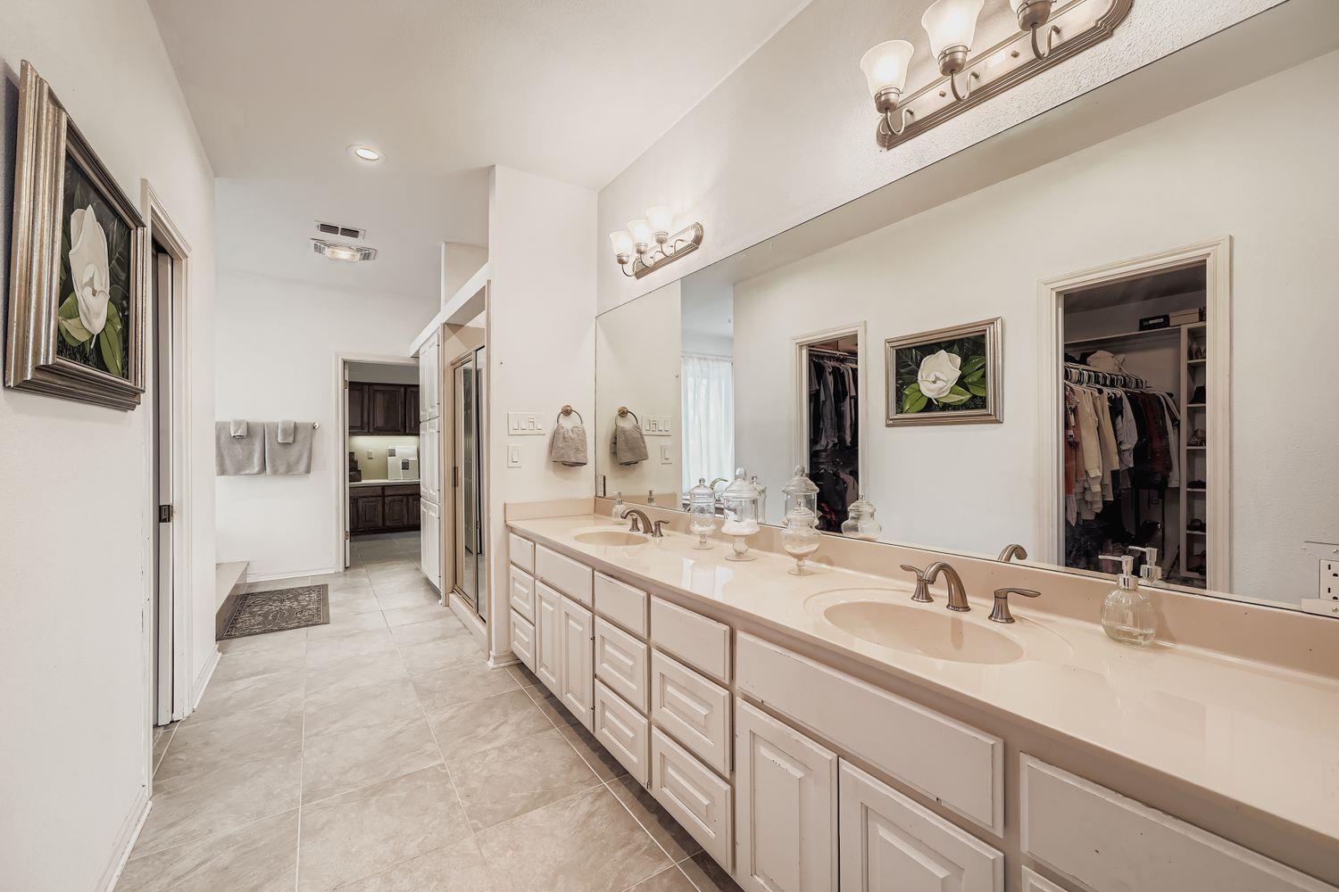 3225 Eisenhower Ave, Lago Vista, TX 78645