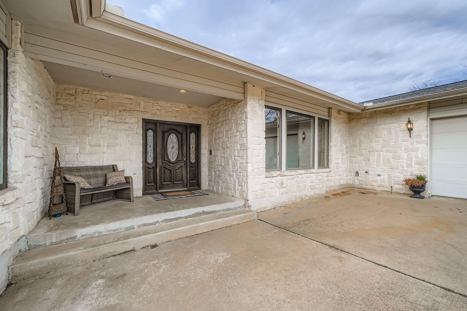3225 Eisenhower Ave, Lago Vista, TX 78645