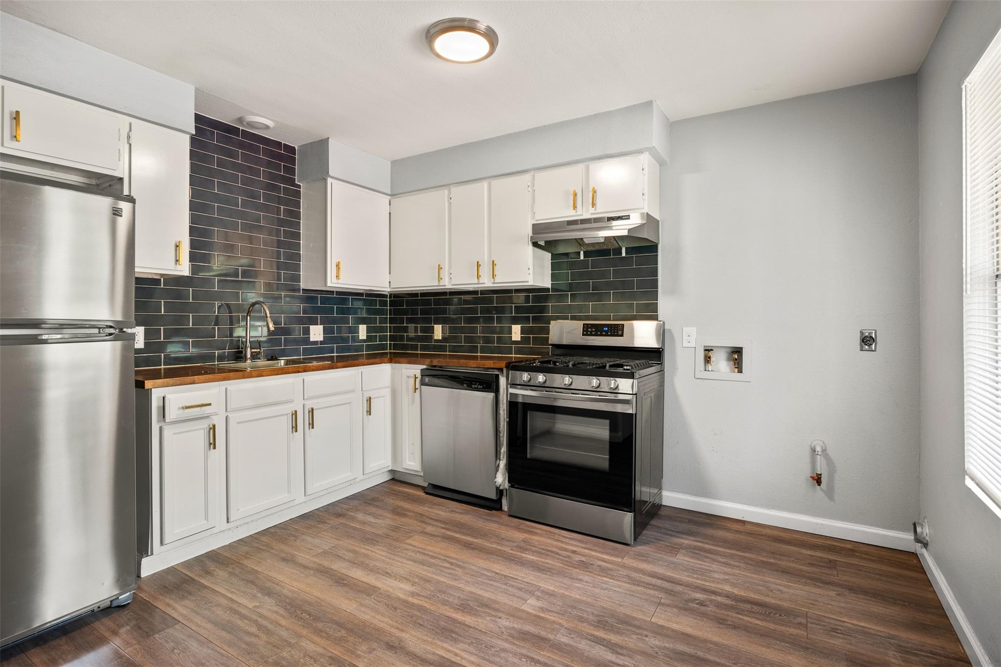 7004 Circle S Rd # A, Austin, TX 78745