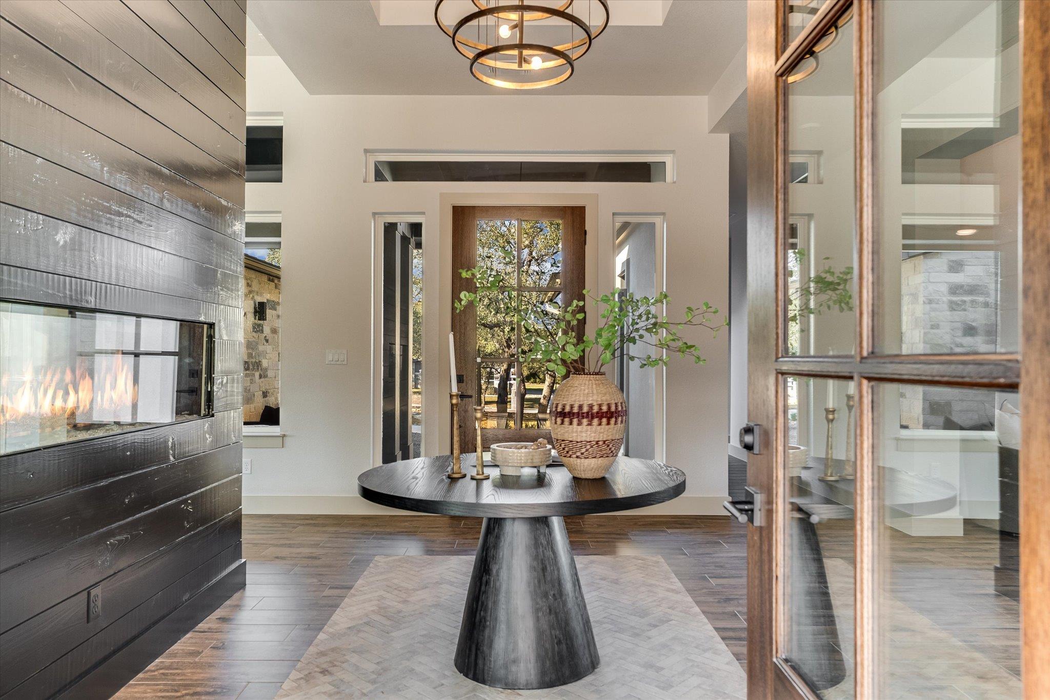 202 Brown Saddle Cv, Driftwood, TX 78619