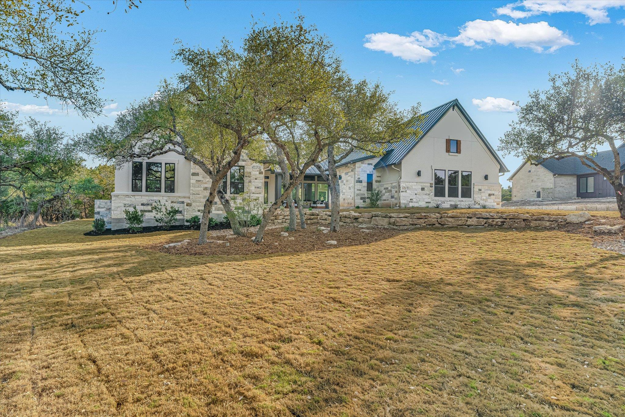 202 Brown Saddle Cv, Driftwood, TX 78619