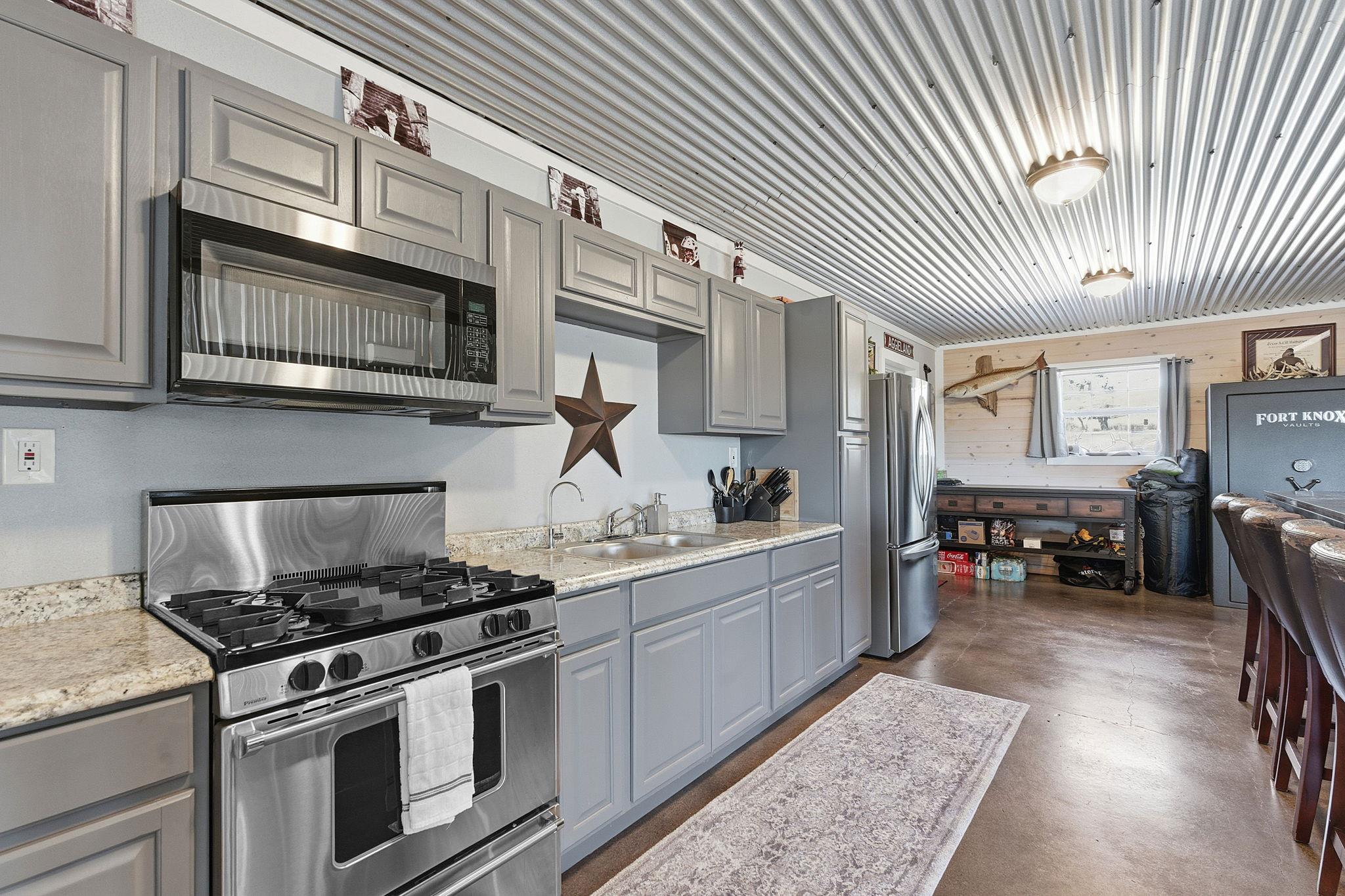 500 C Pursley Rd, Dripping Springs, TX 78620