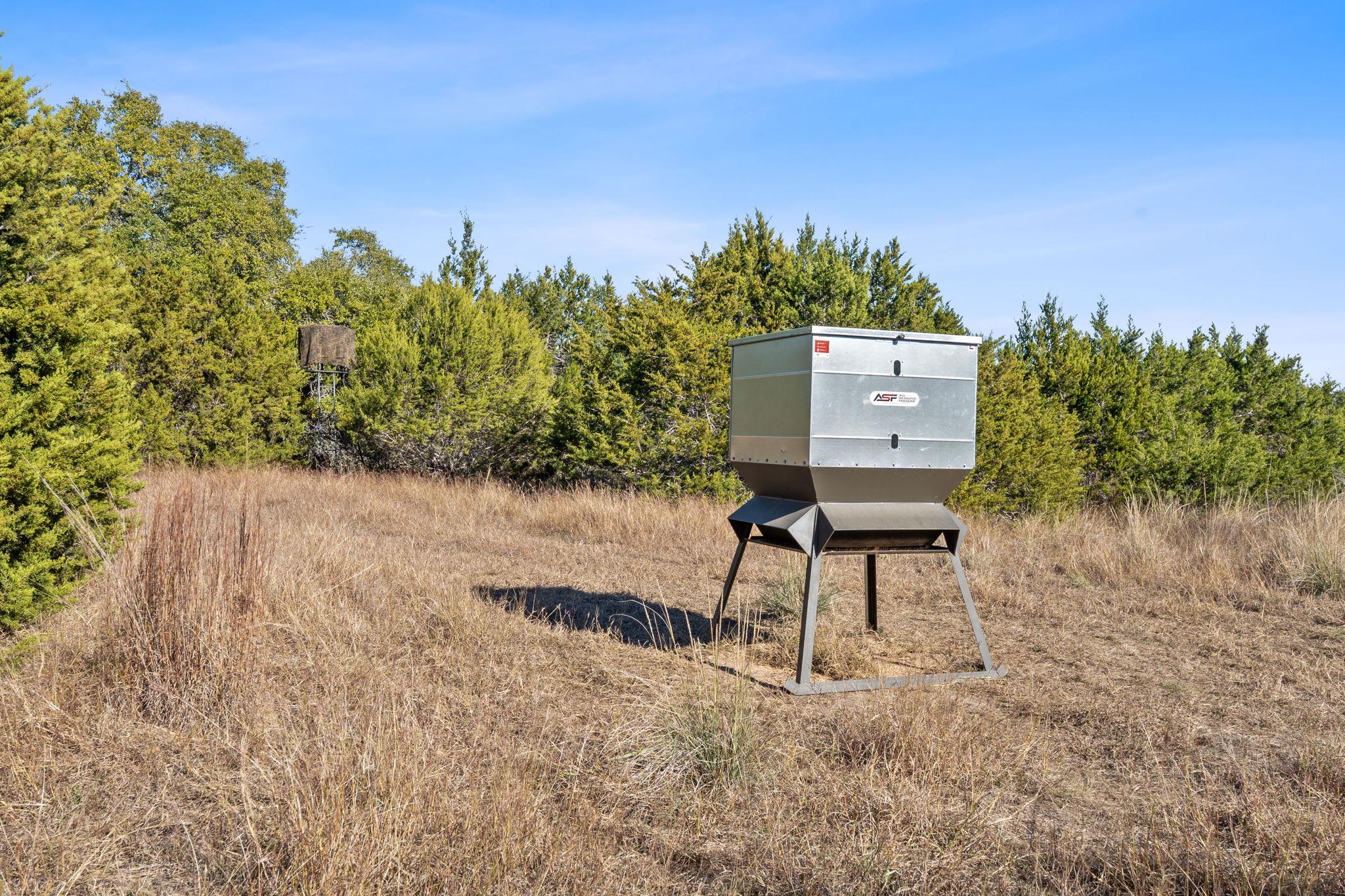 500 C Pursley Rd, Dripping Springs, TX 78620