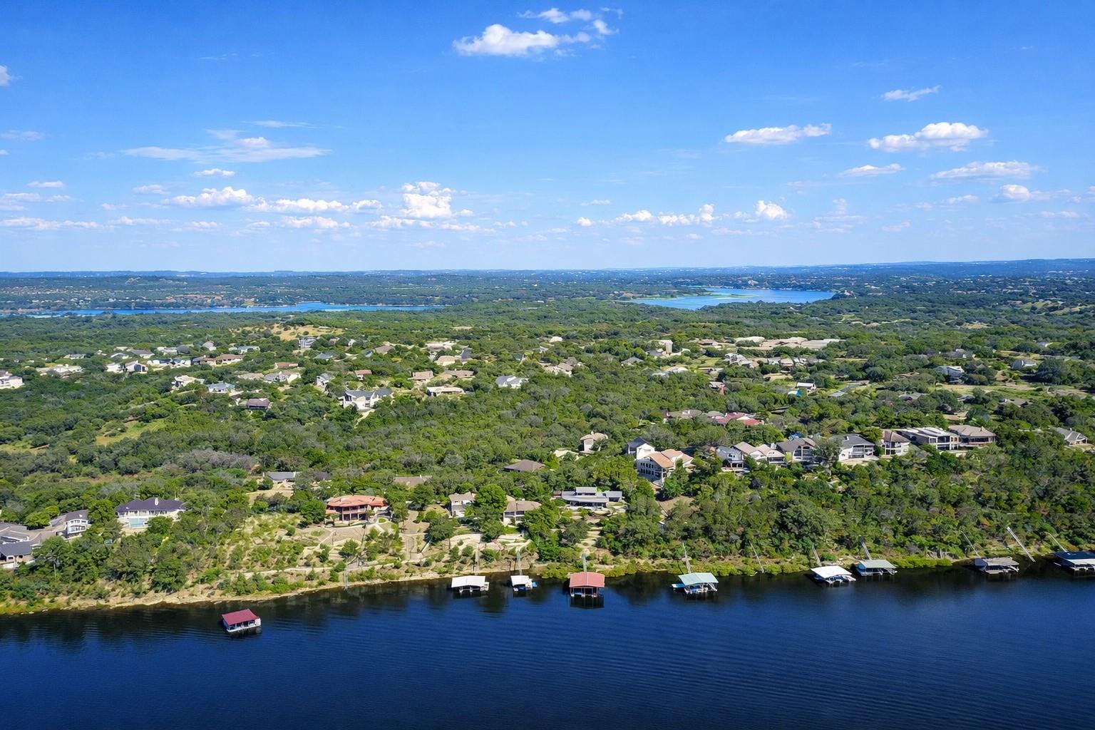 935 Wesley Ridge Dr, Spicewood, TX 78669