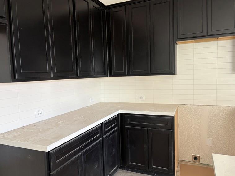 114 Cherry Blossom Ln, Taylor, TX 76574