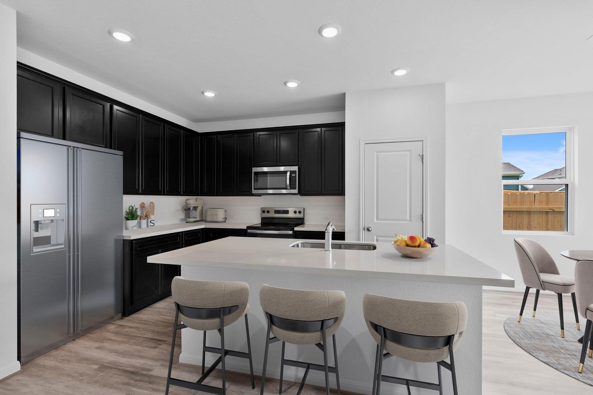 114 Cherry Blossom Ln, Taylor, TX 76574