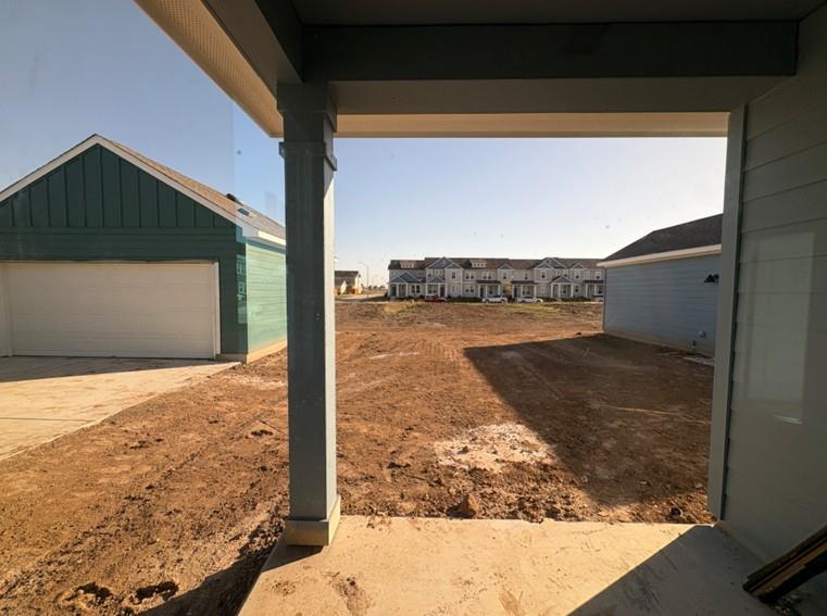 114 Cherry Blossom Ln, Taylor, TX 76574