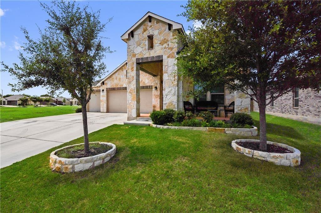 601 Flag Ln, Leander, TX 78641