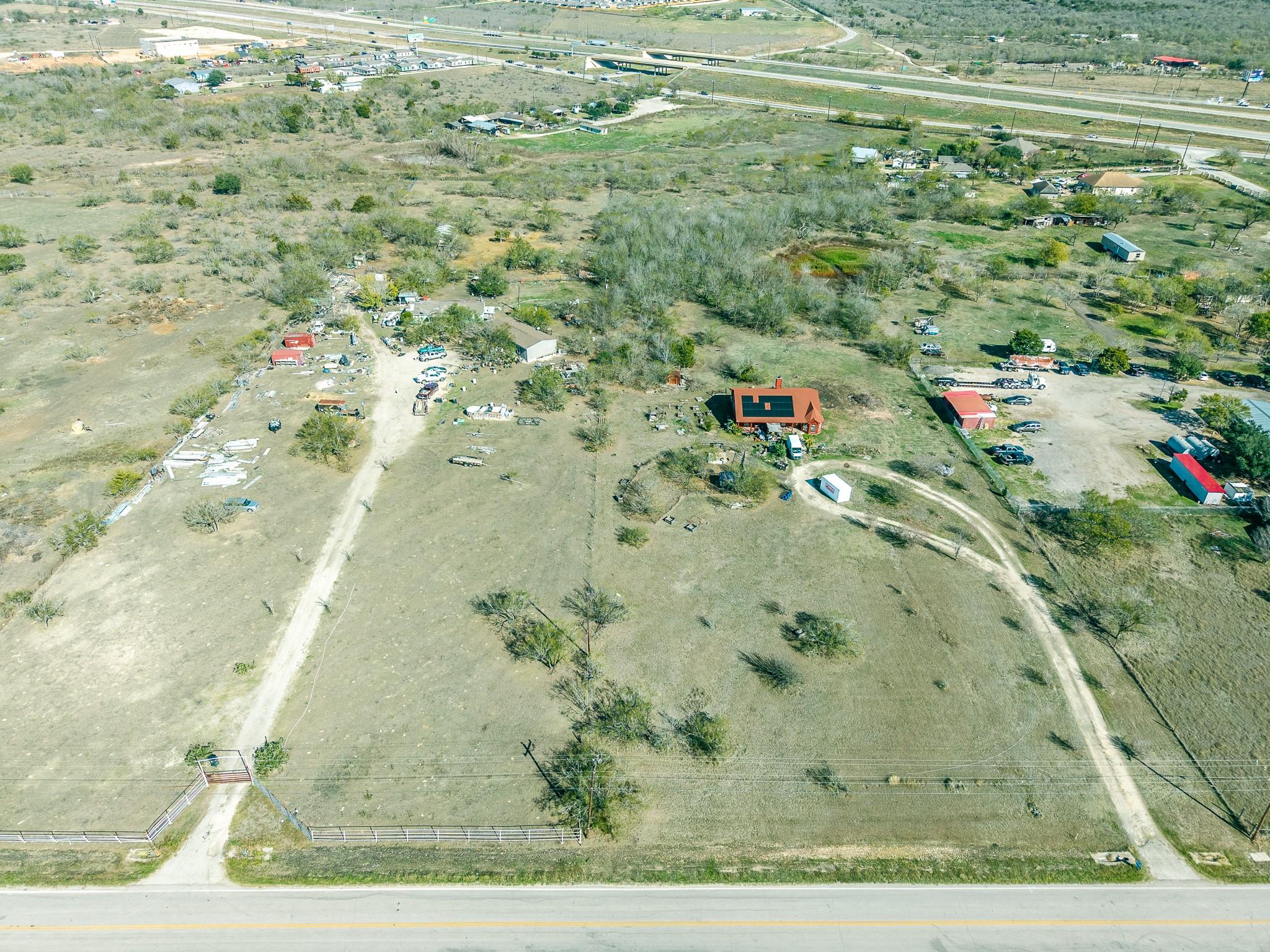 8548 Old Lockhart Rd, Buda, TX 78610